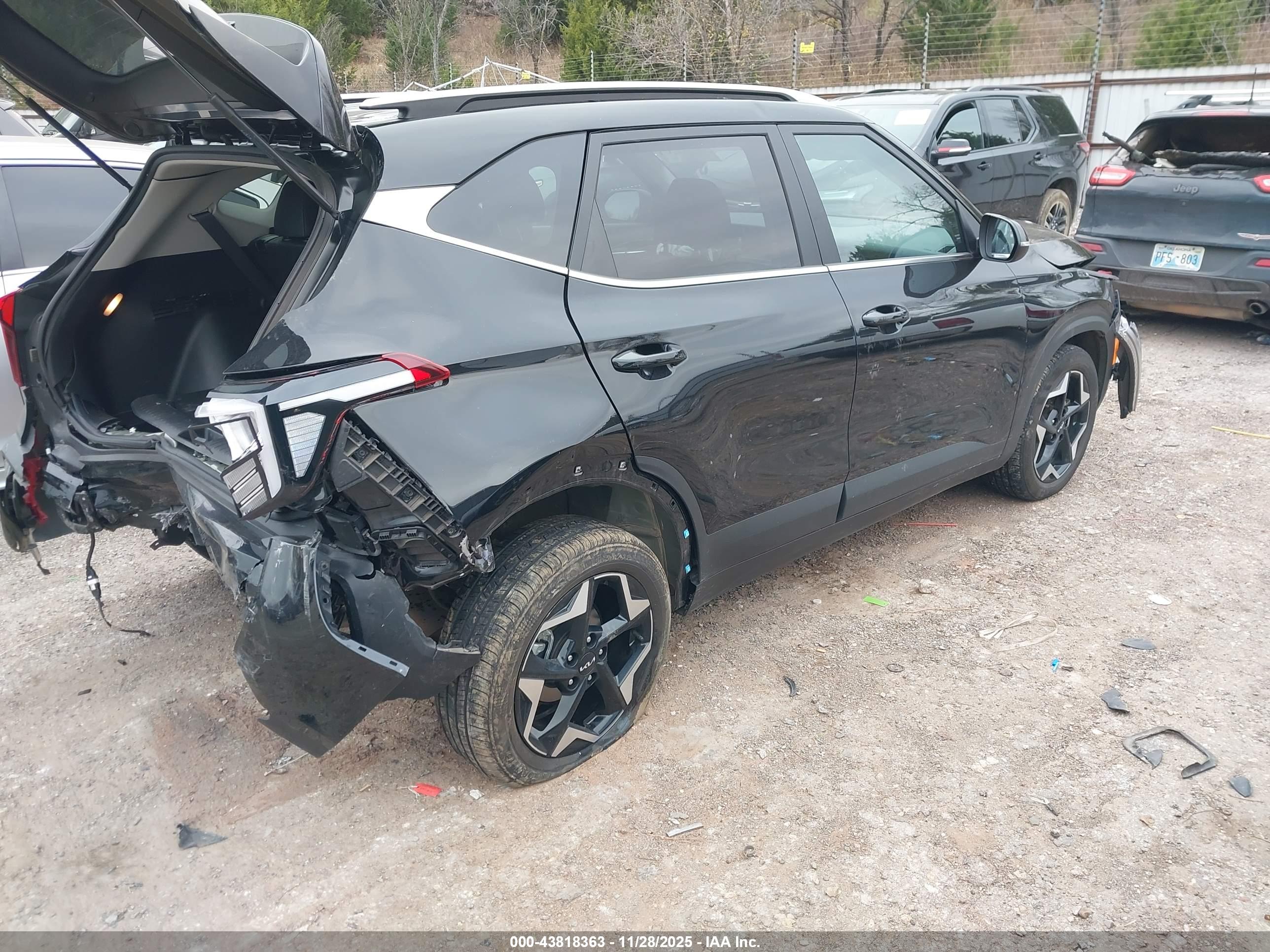 KIA SELTOS image 4