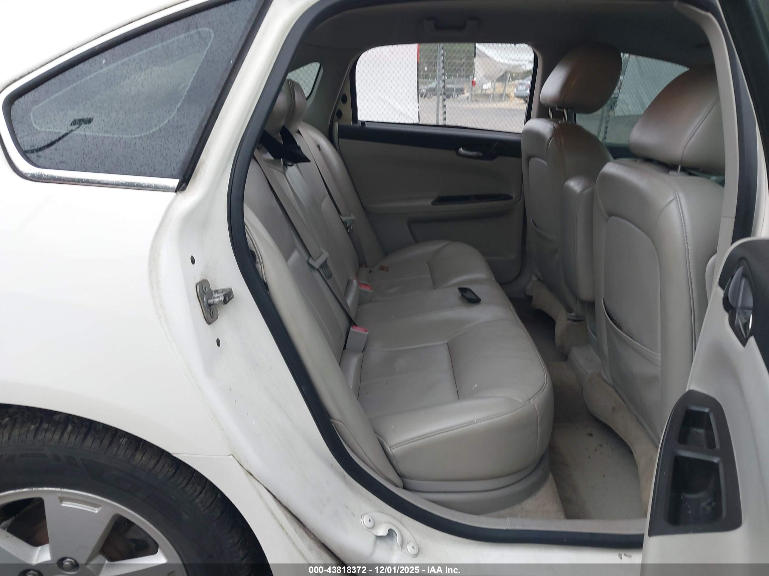 CHEVROLET IMPALA image 8