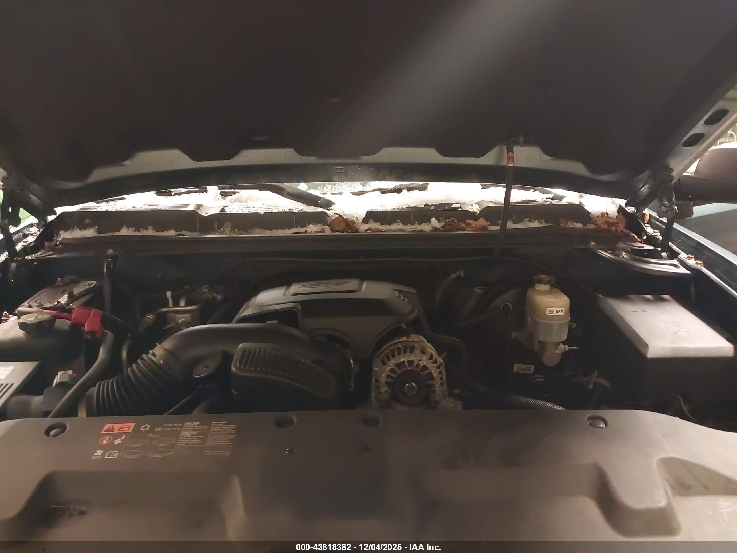 CHEVROLET SILVERADO image 10
