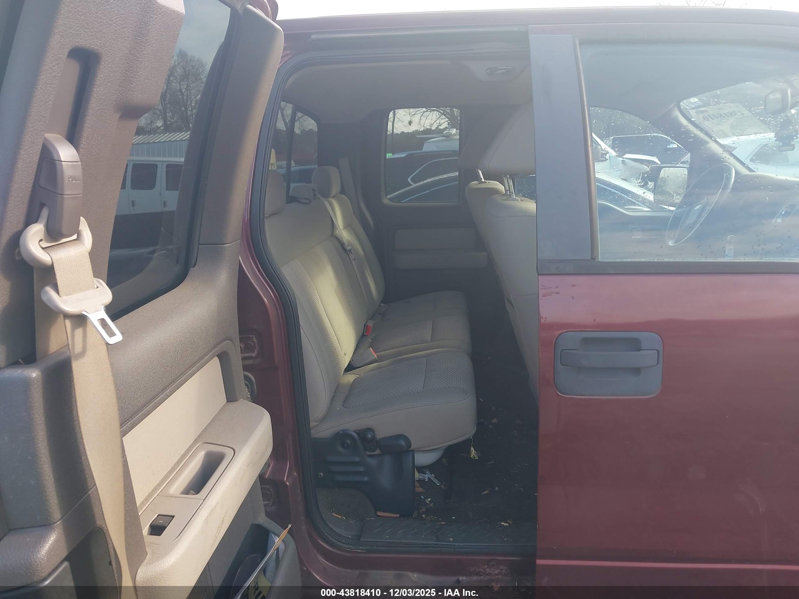 FORD F-150 image 8