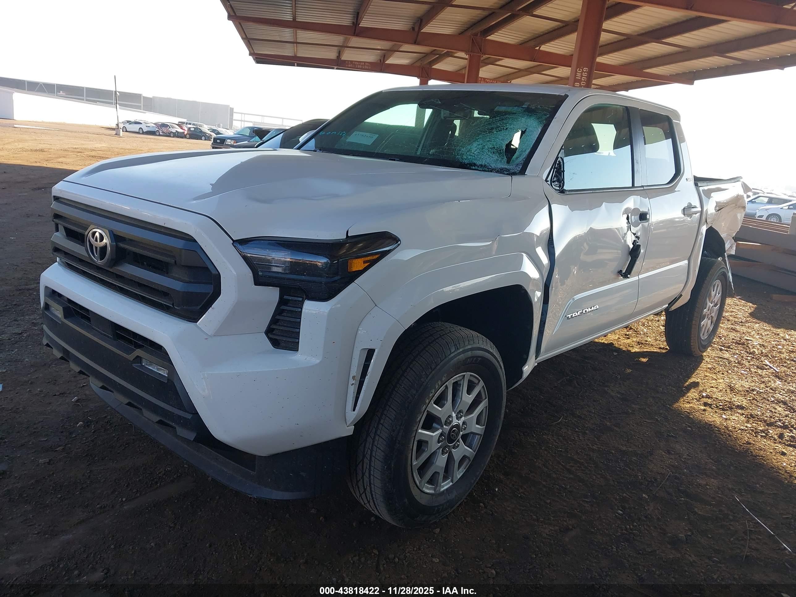 TOYOTA TACOMA image 2