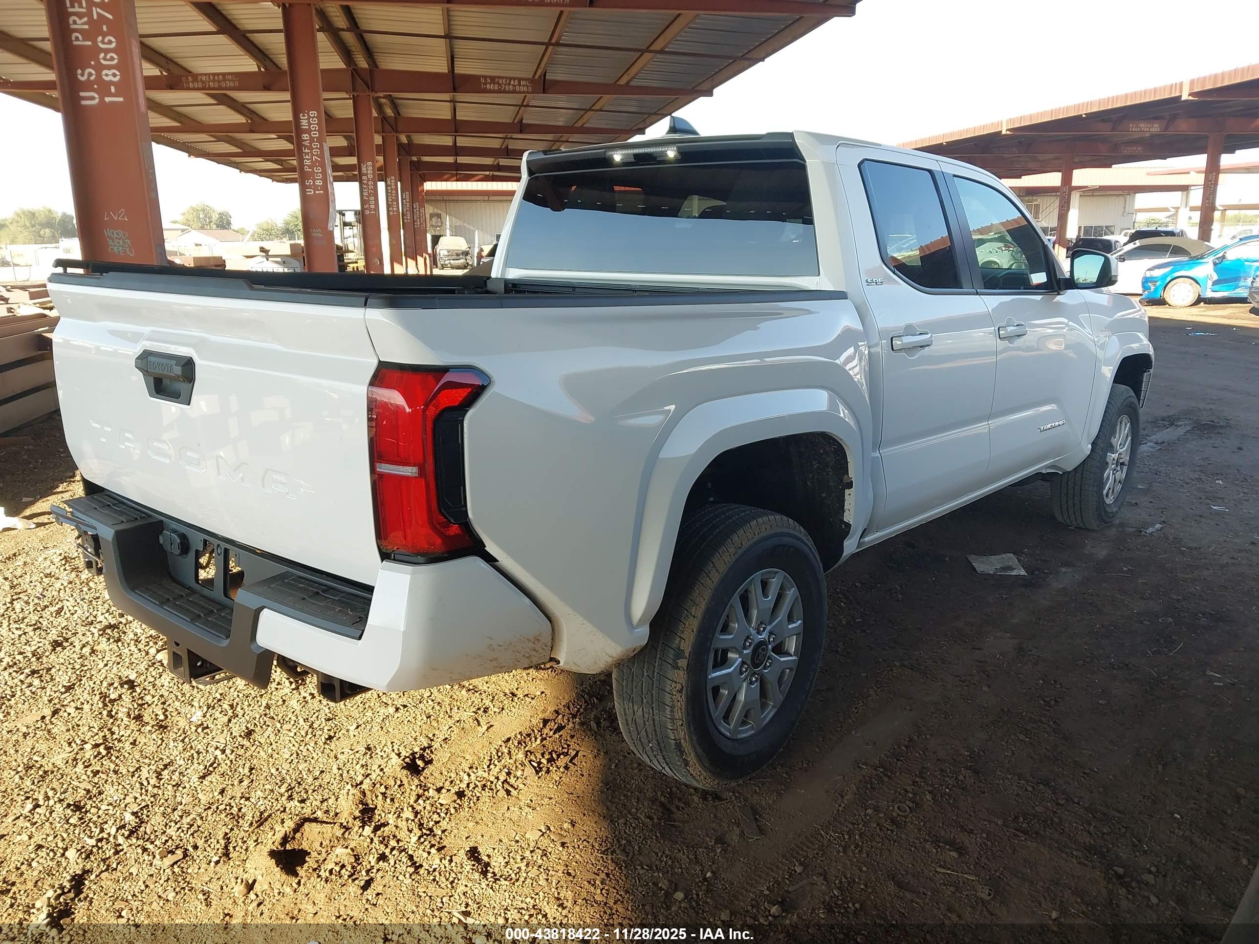 TOYOTA TACOMA image 4