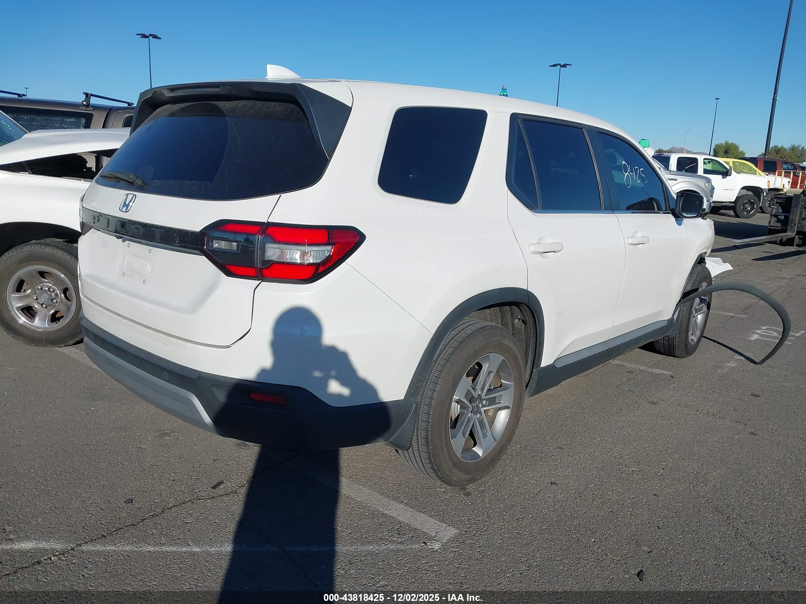 HONDA PILOT image 4