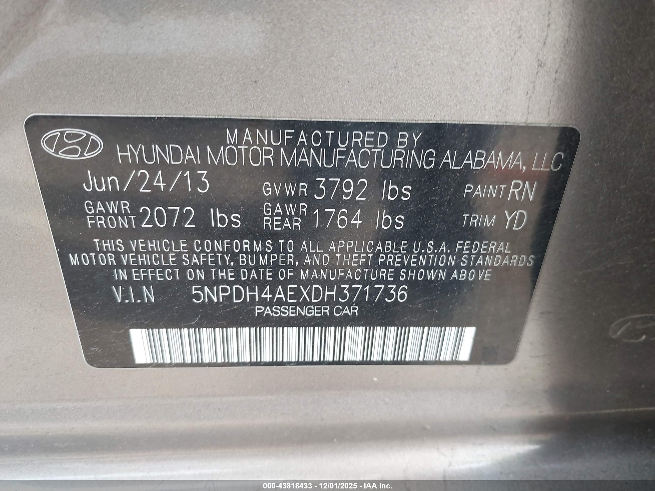 HYUNDAI ELANTRA image 9