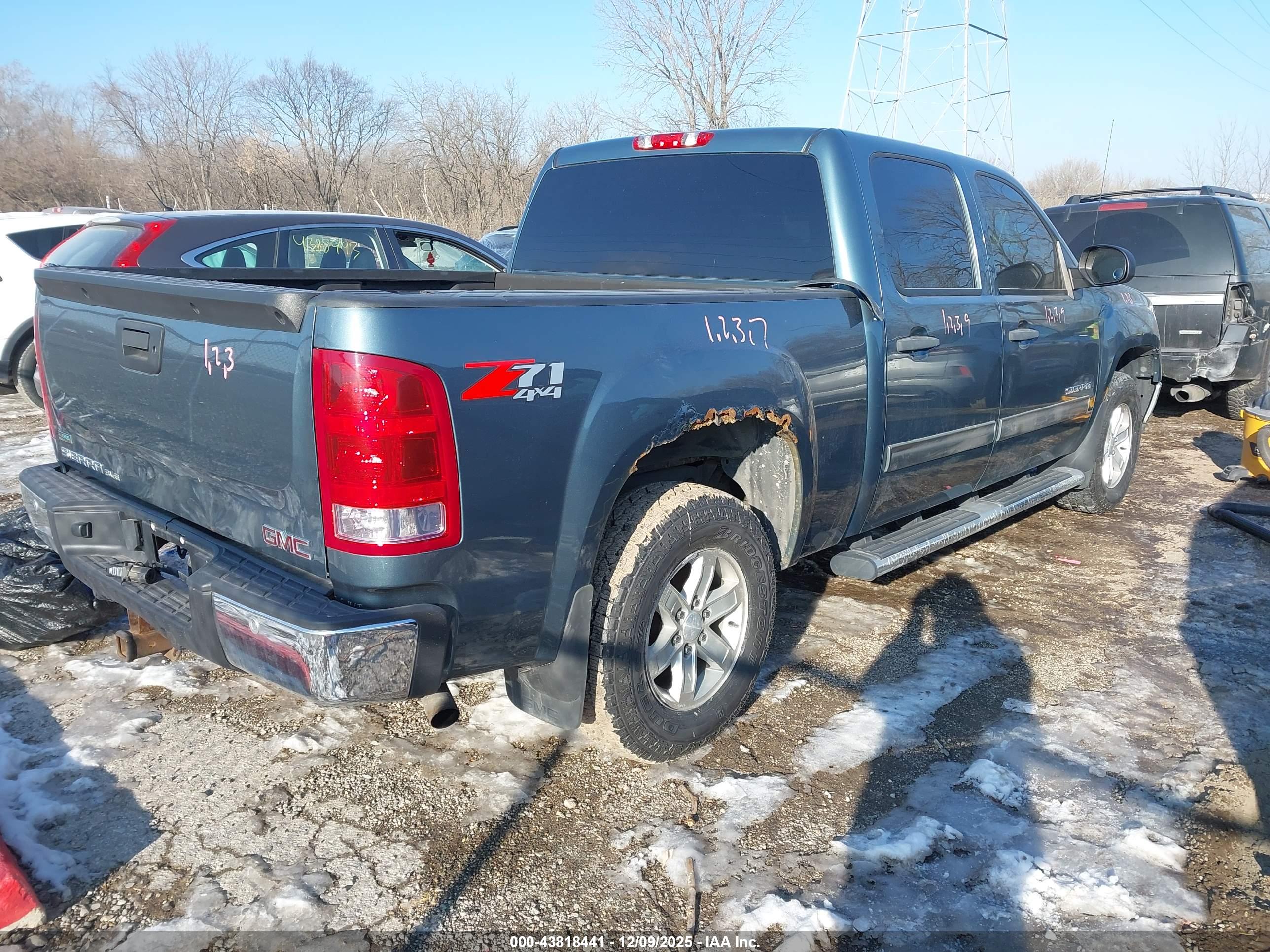 GMC SIERRA image 4