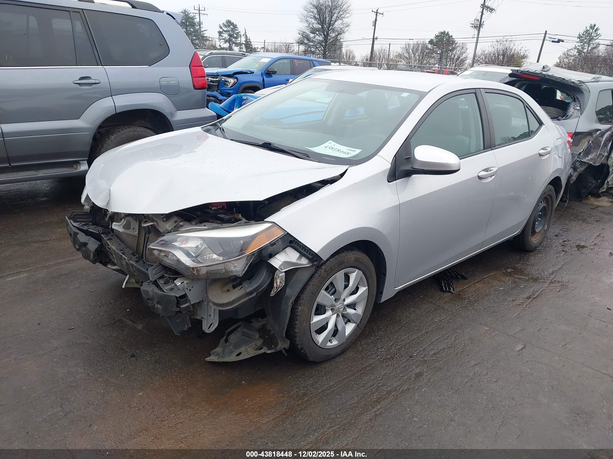 TOYOTA COROLLA image 2