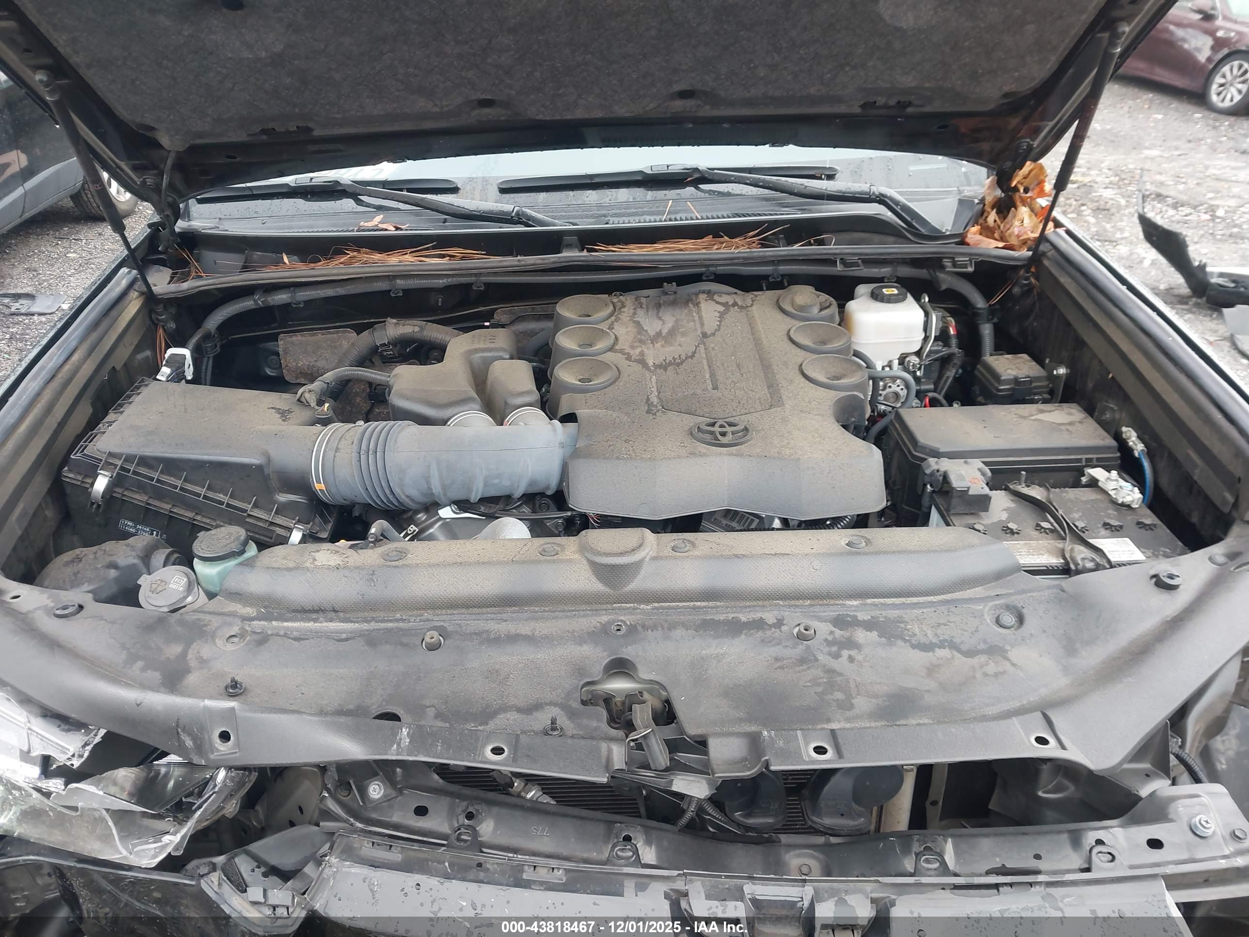 TOYOTA 4RUNNER image 10