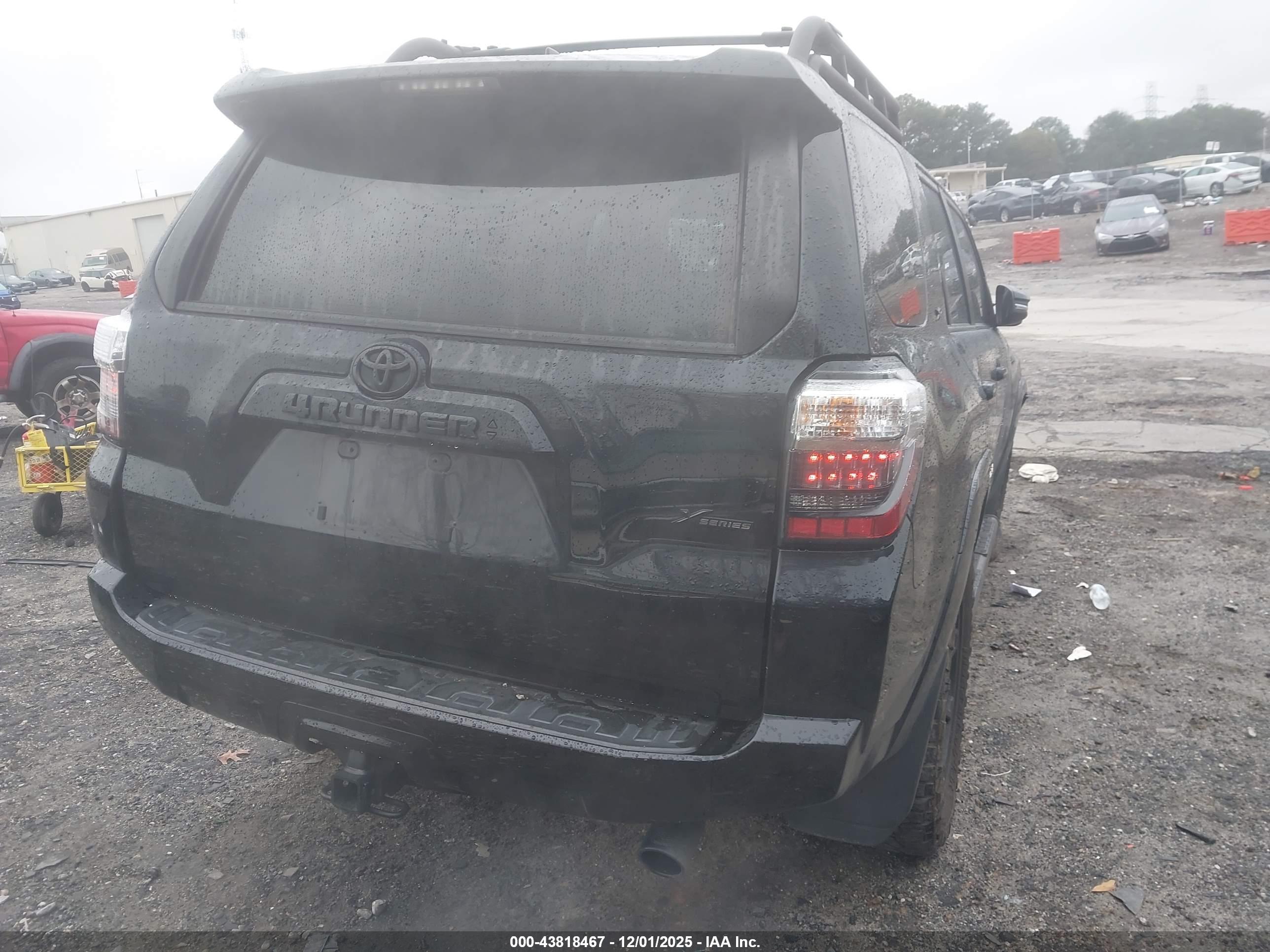 TOYOTA 4RUNNER image 4