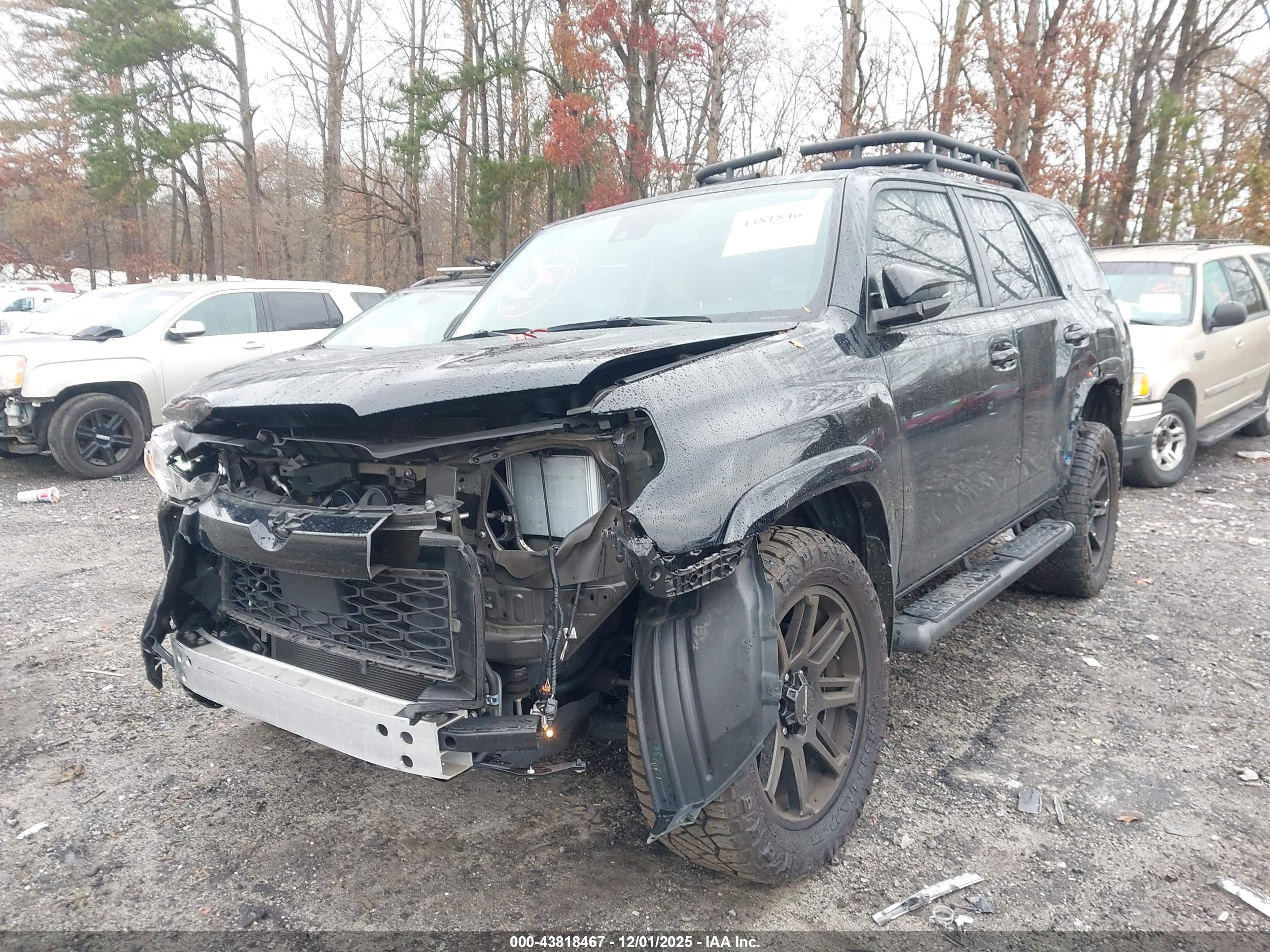 TOYOTA 4RUNNER image 6
