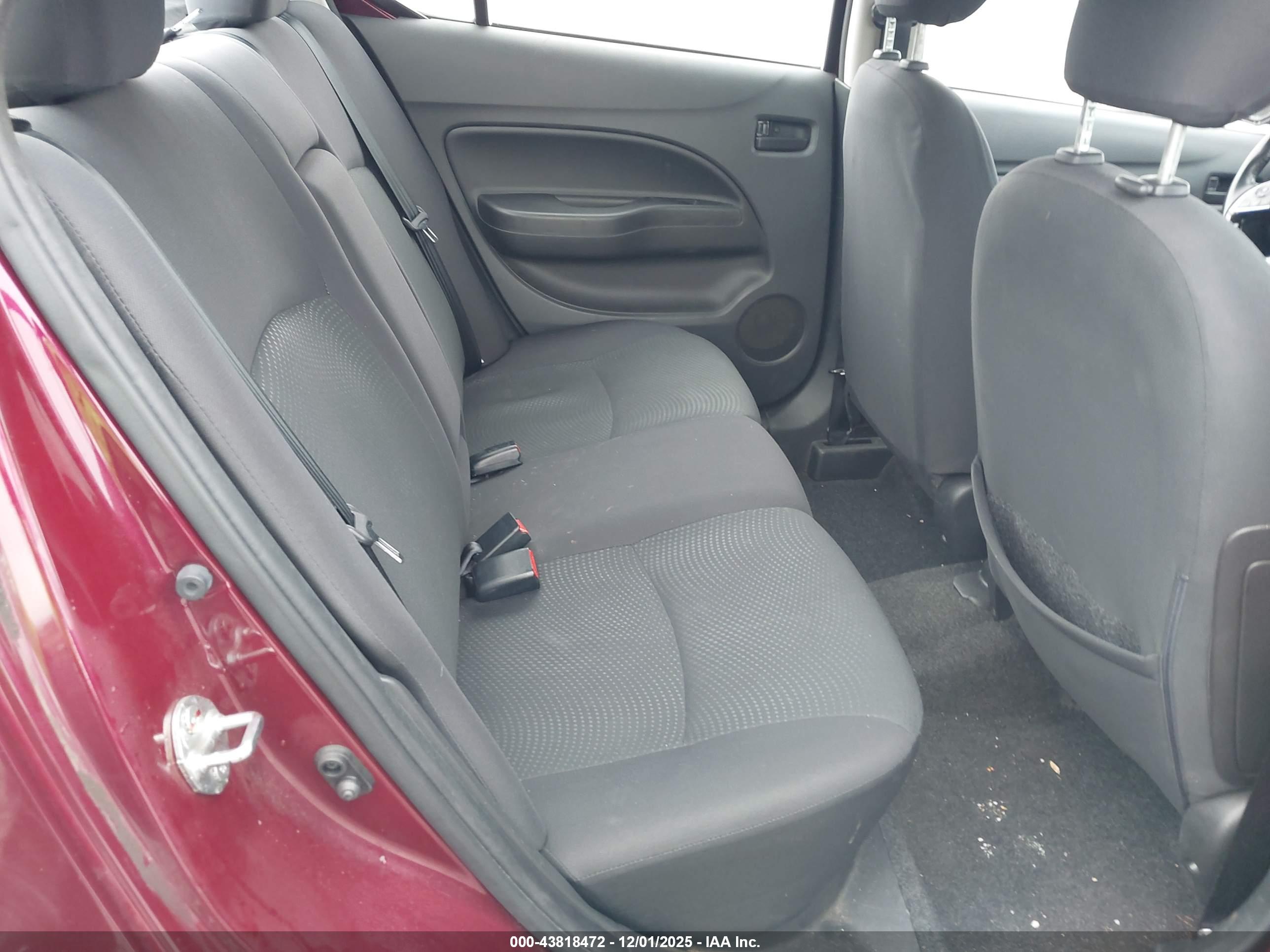 MITSUBISHI MIRAGE image 8