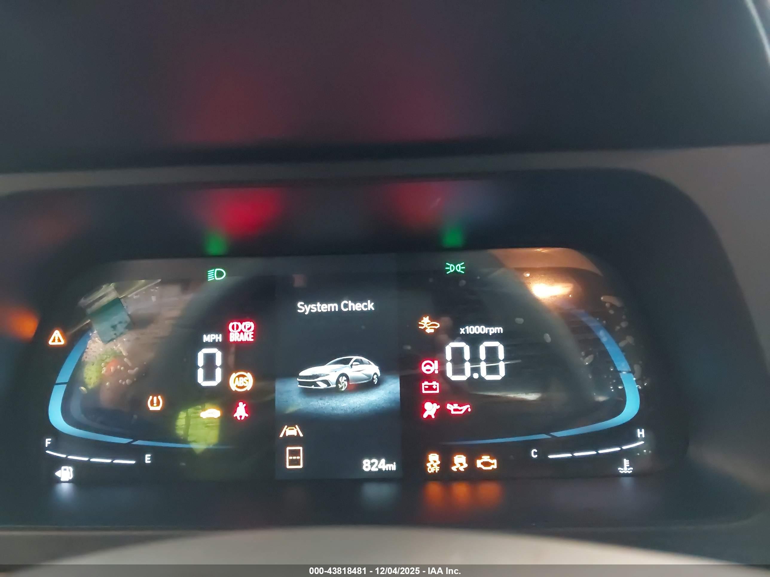 HYUNDAI ELANTRA image 7