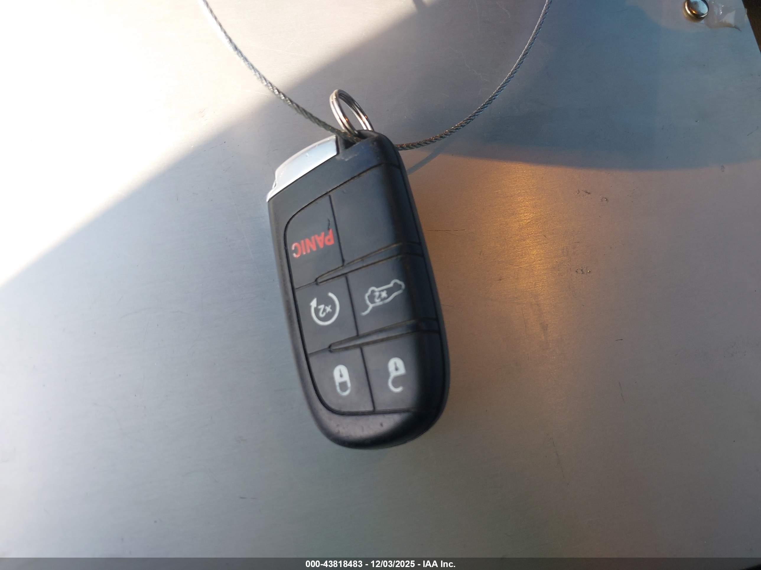 JEEP GRAND image 11