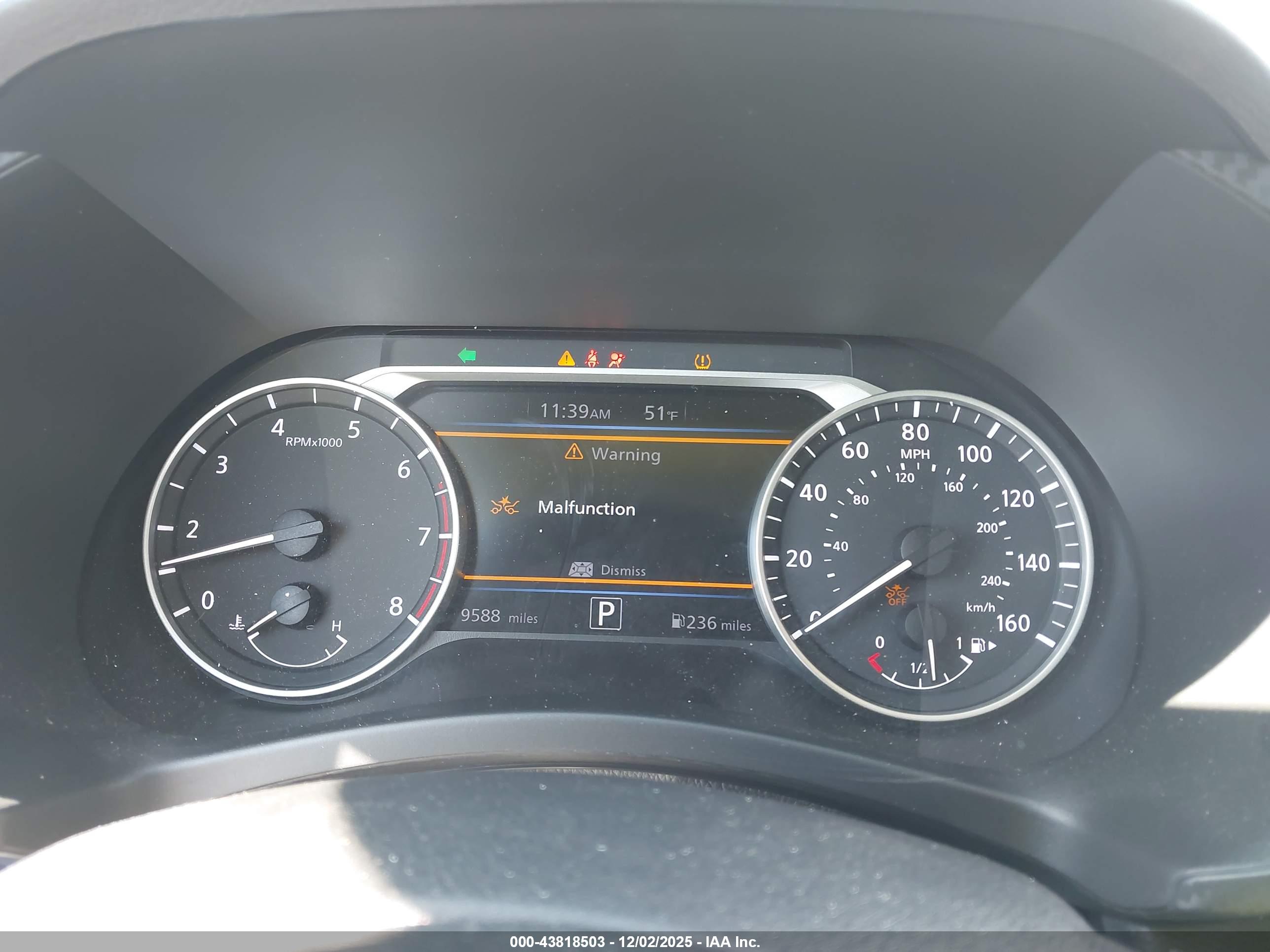 NISSAN SENTRA image 7