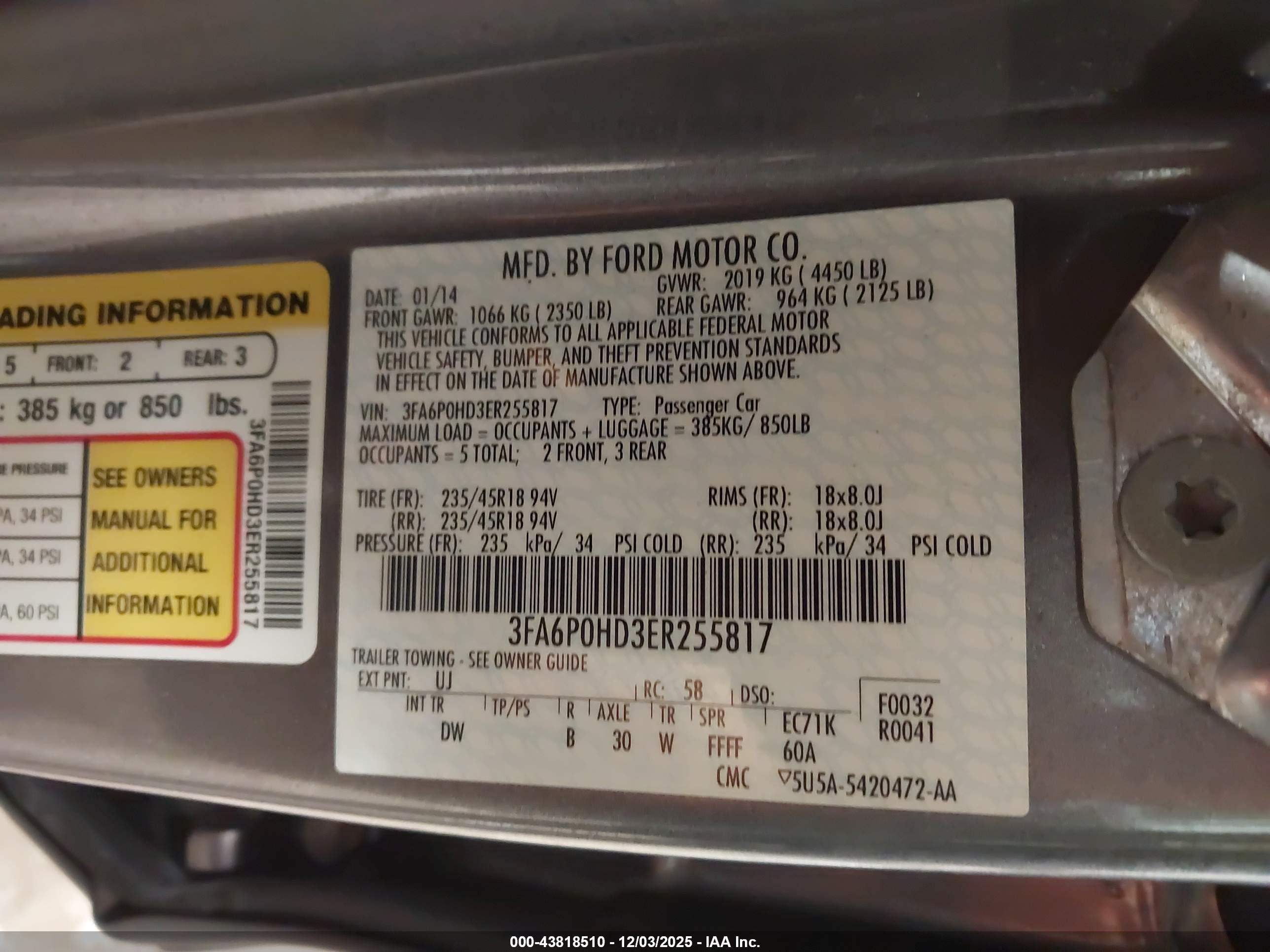 FORD FUSION image 9