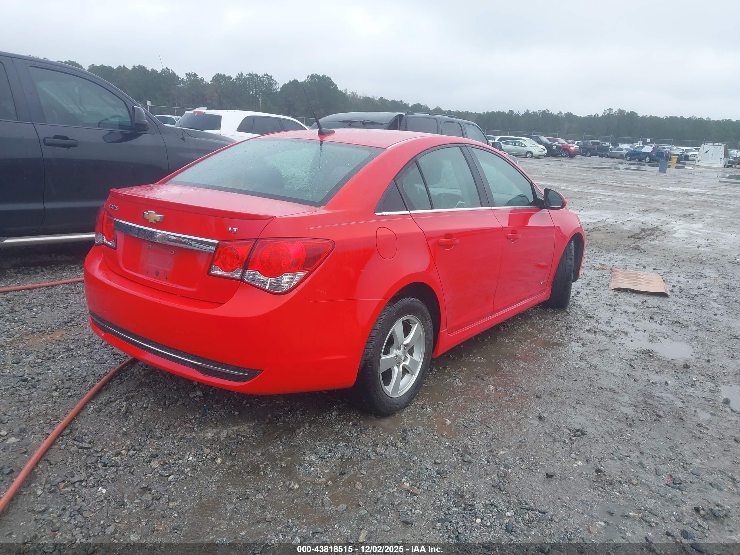 CHEVROLET CRUZE image 4