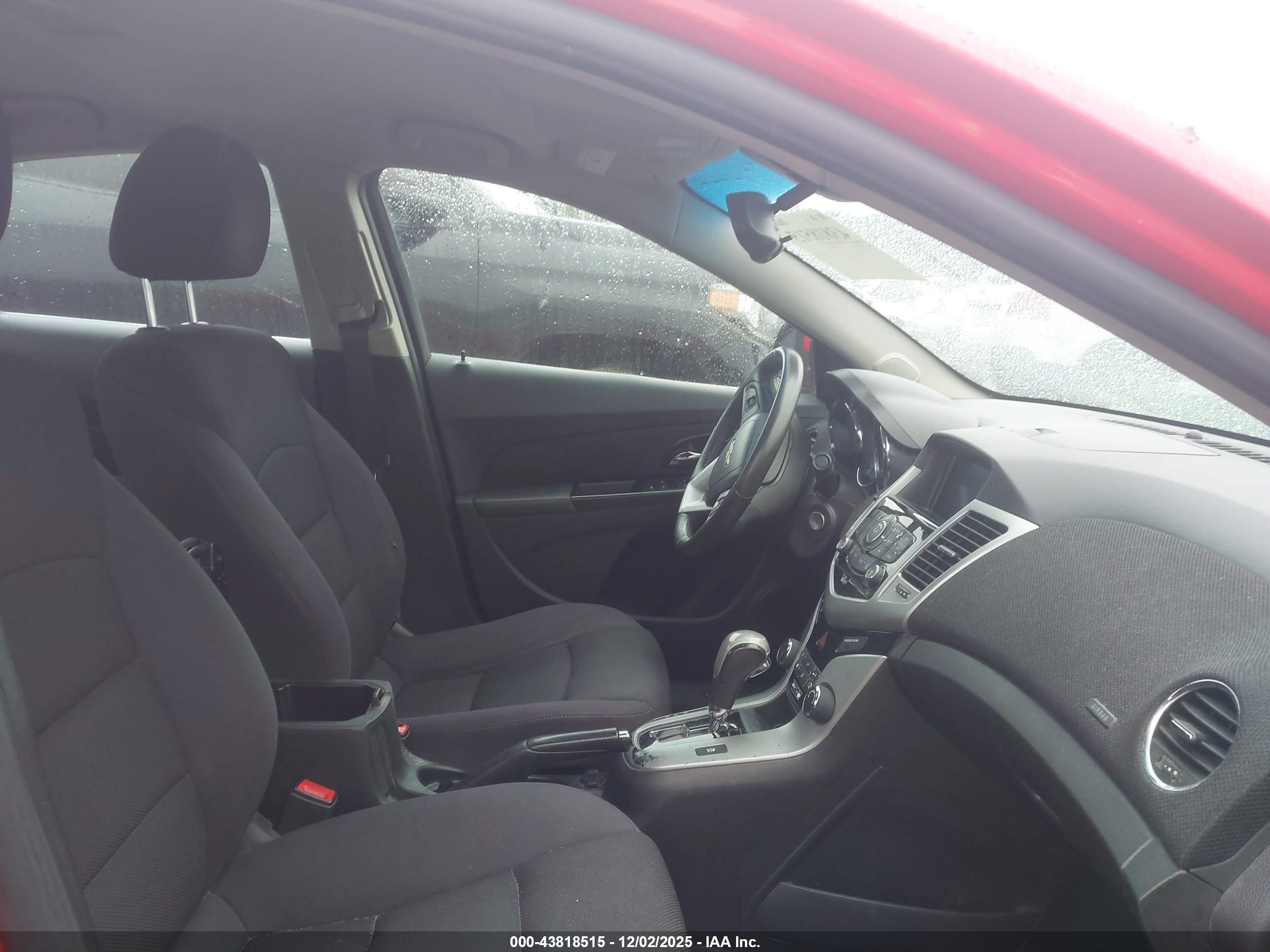 CHEVROLET CRUZE image 5