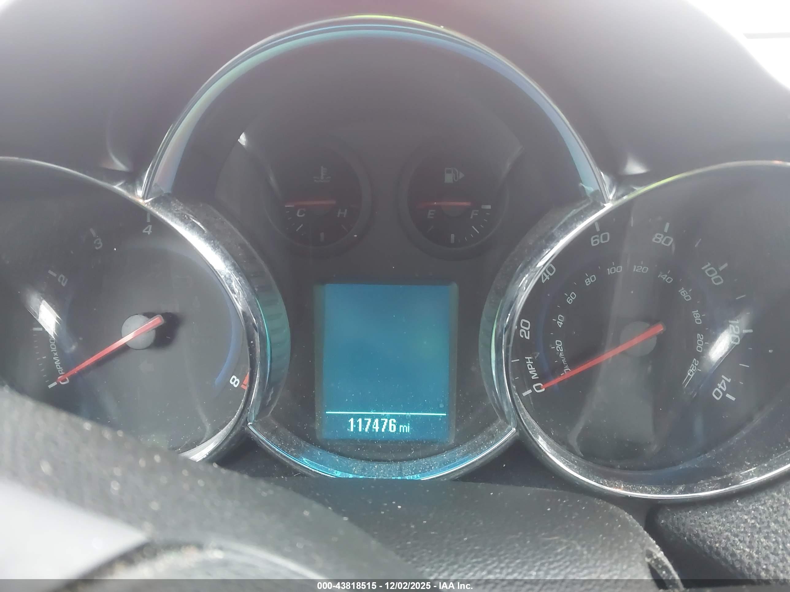 CHEVROLET CRUZE image 7