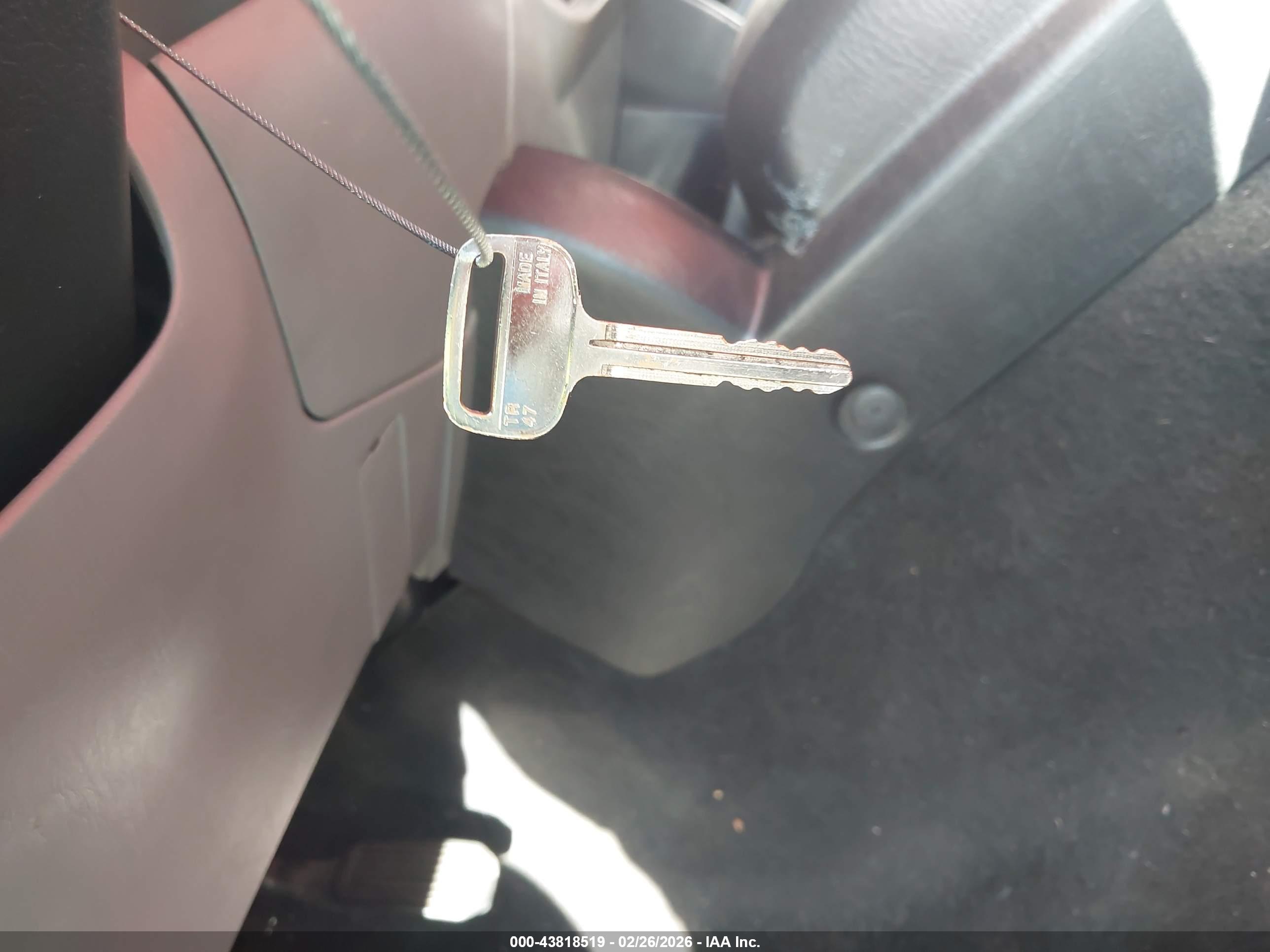 TOYOTA TACOMA image 11