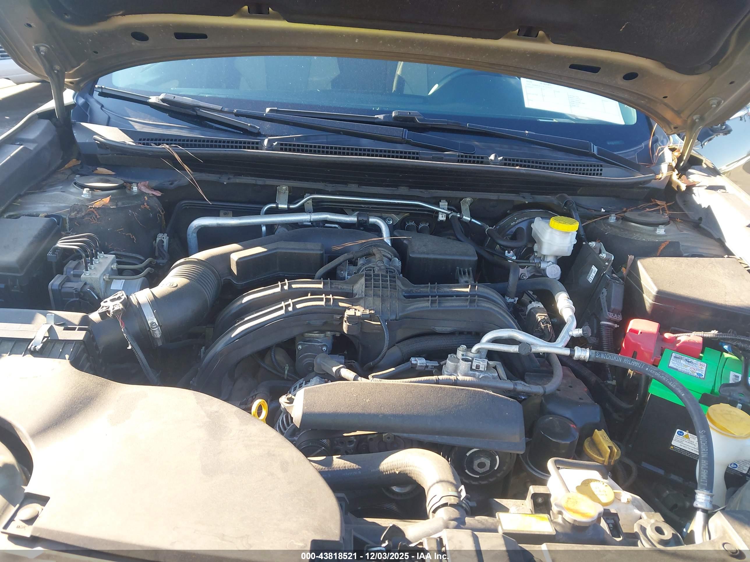 SUBARU OUTBACK image 10