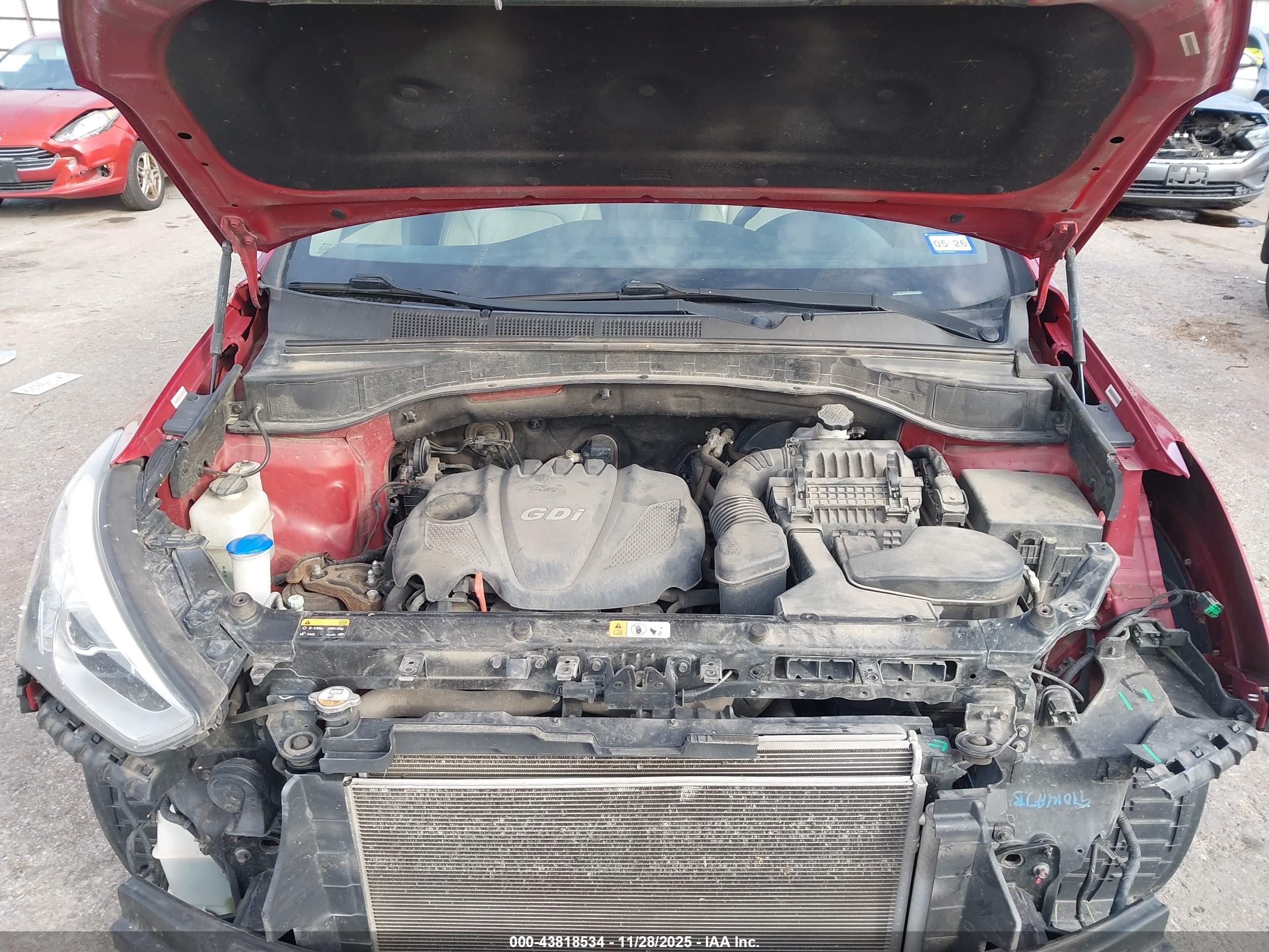 HYUNDAI SANTA image 10