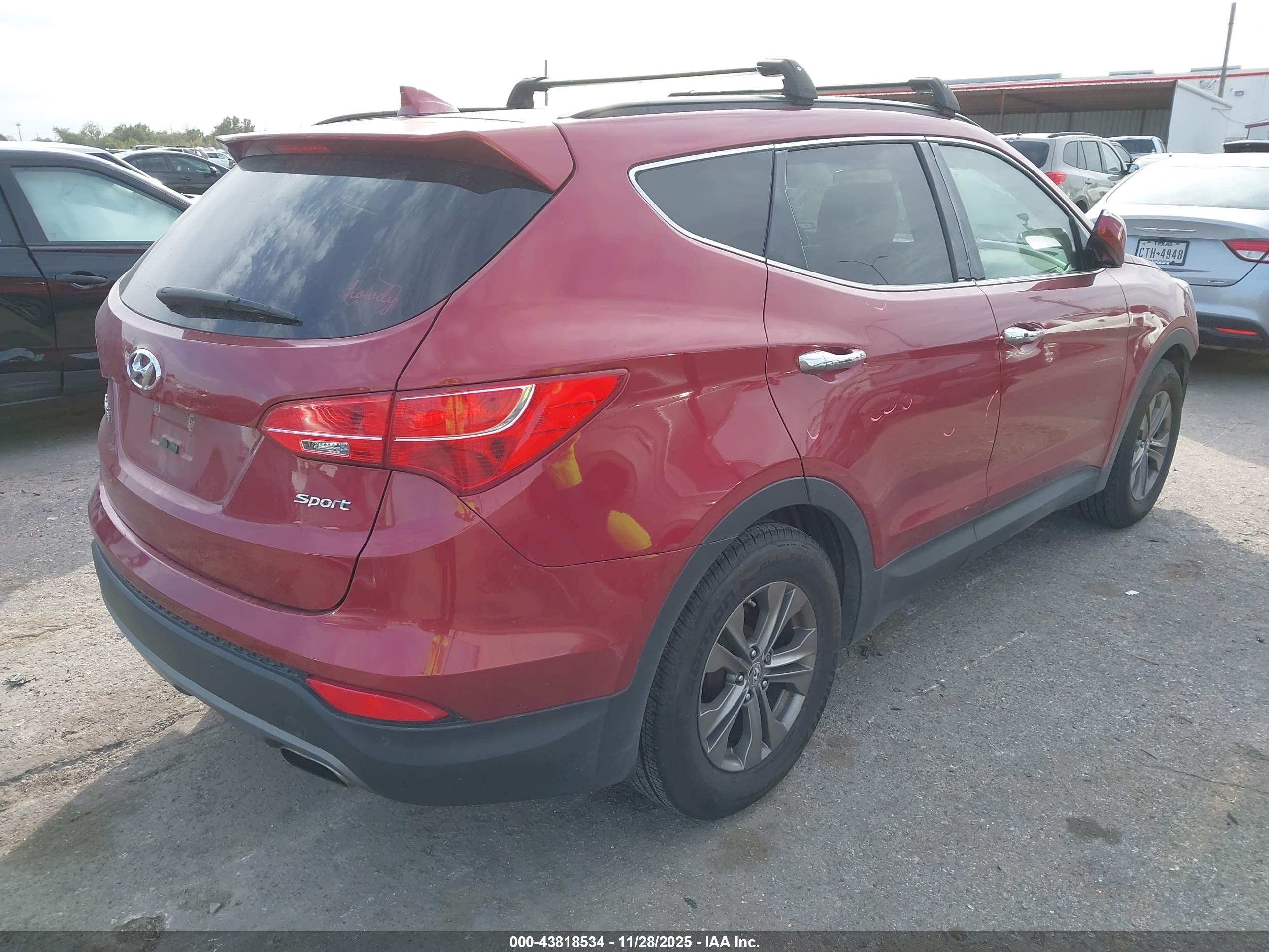 HYUNDAI SANTA image 4