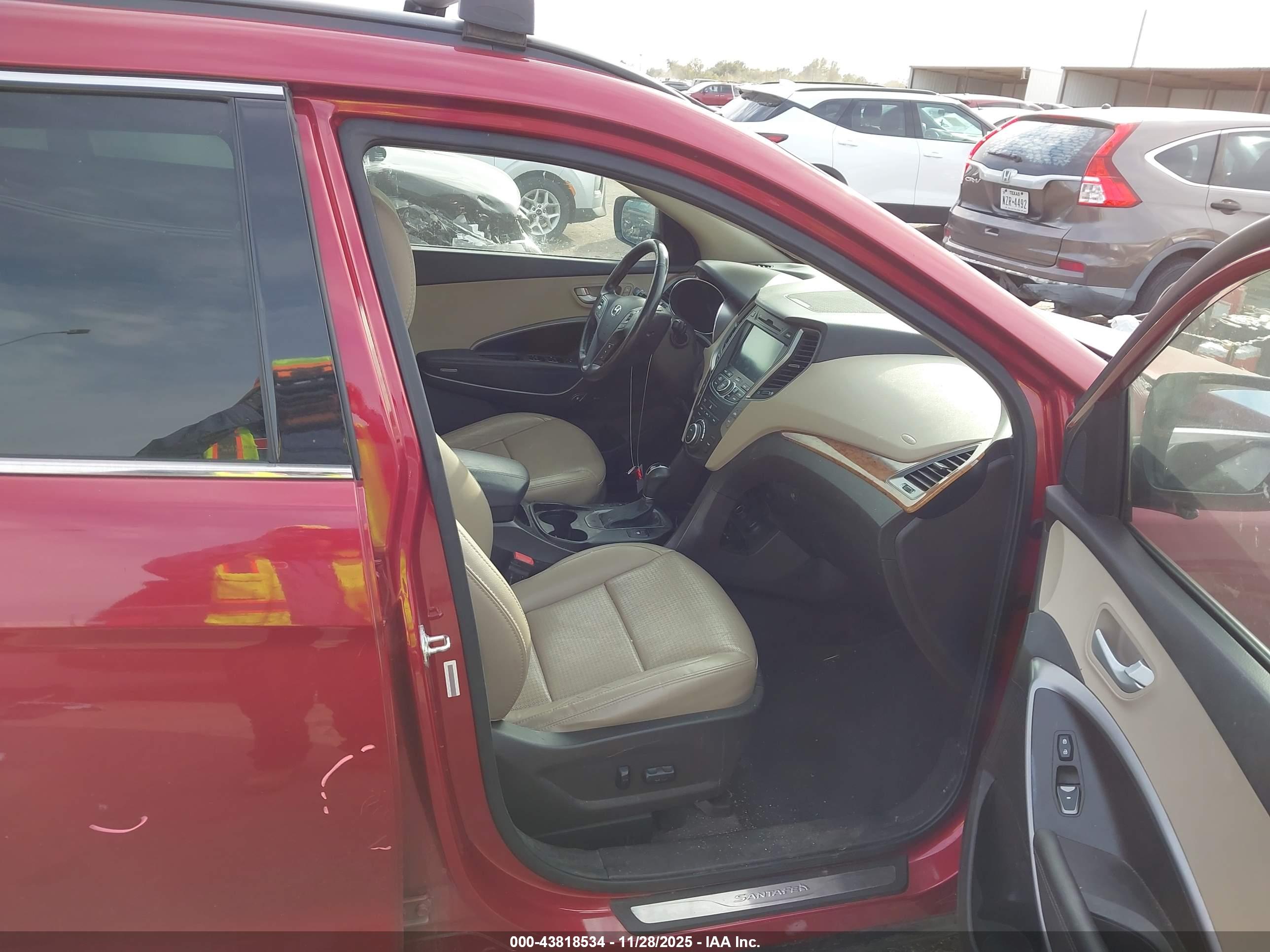 HYUNDAI SANTA image 5