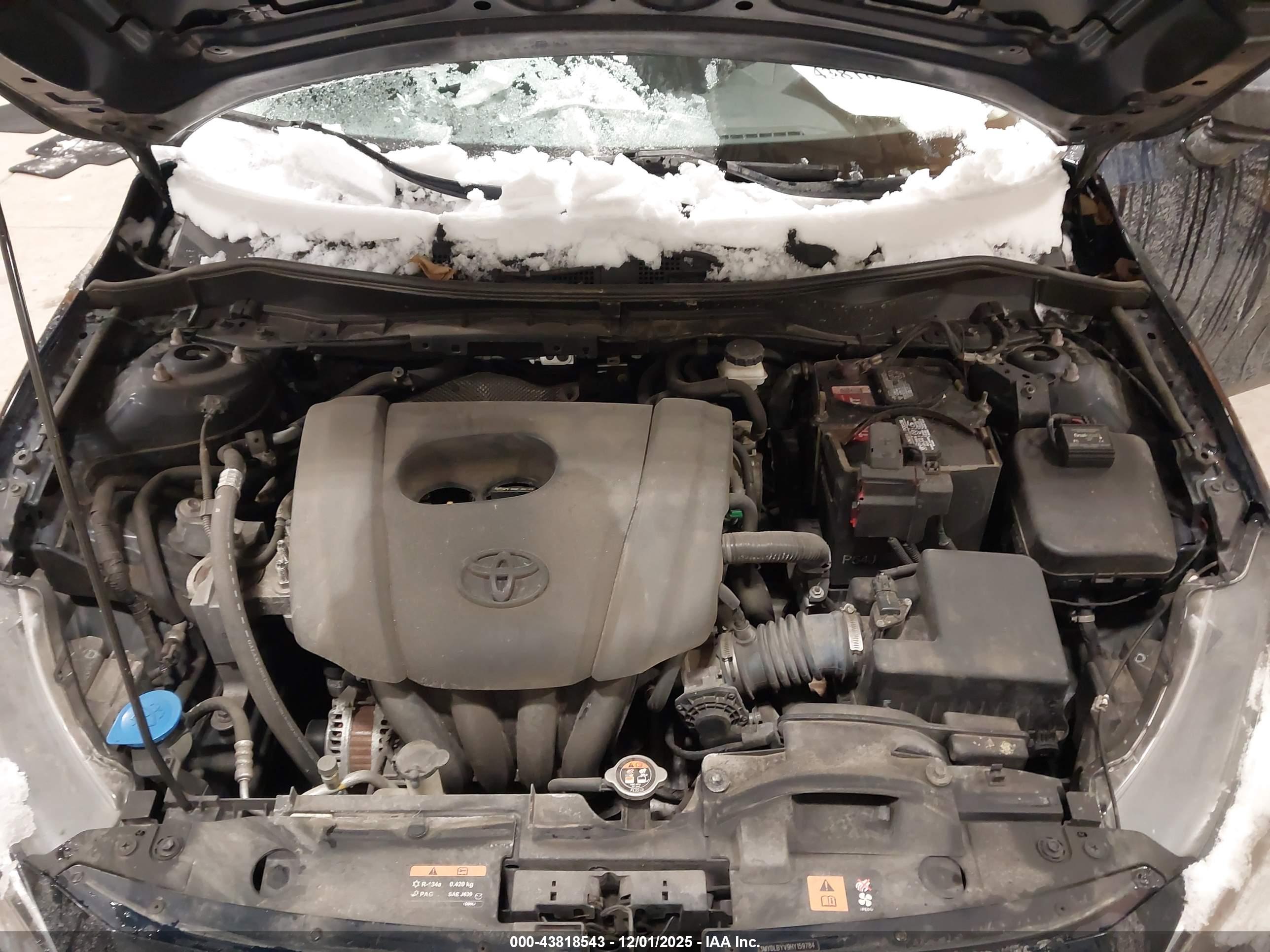 TOYOTA YARIS image 10