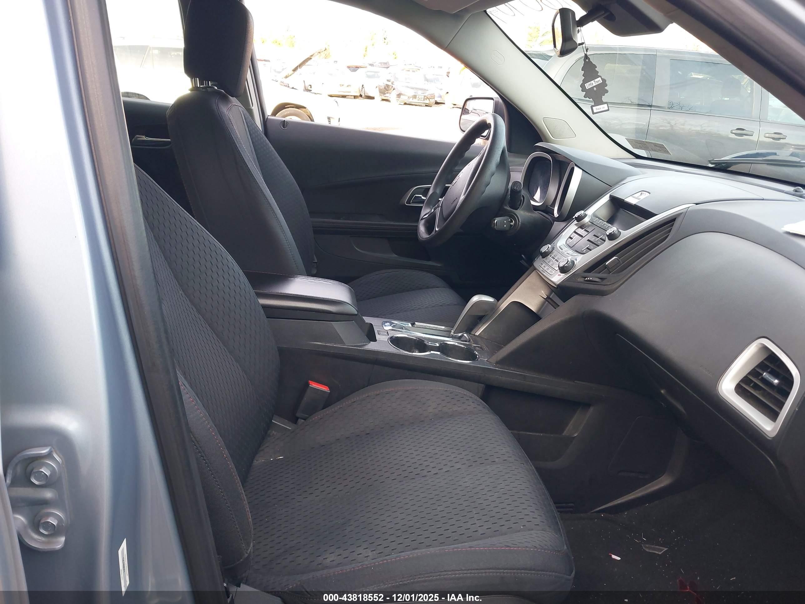 CHEVROLET EQUINOX image 5