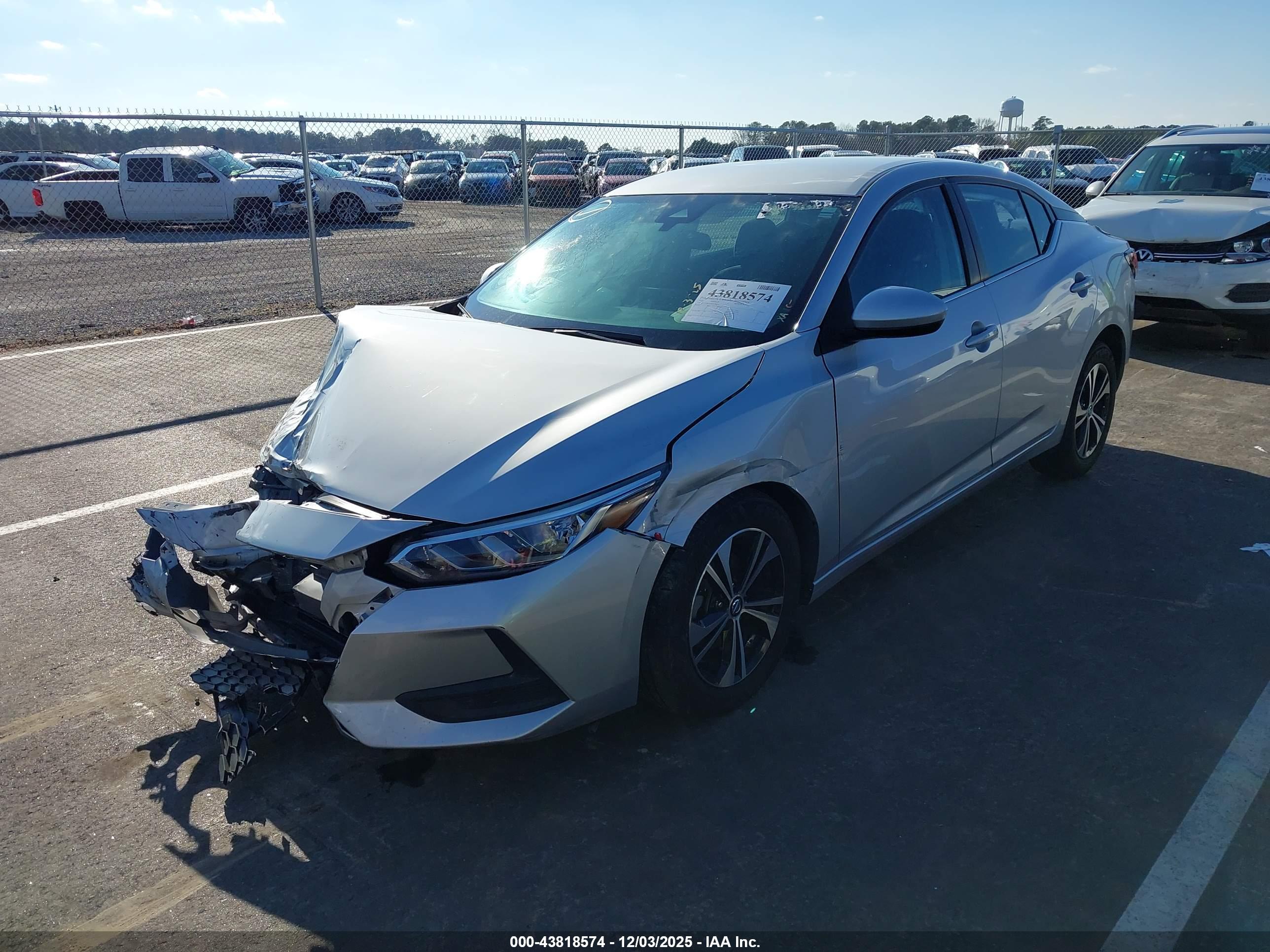 NISSAN SENTRA image 2