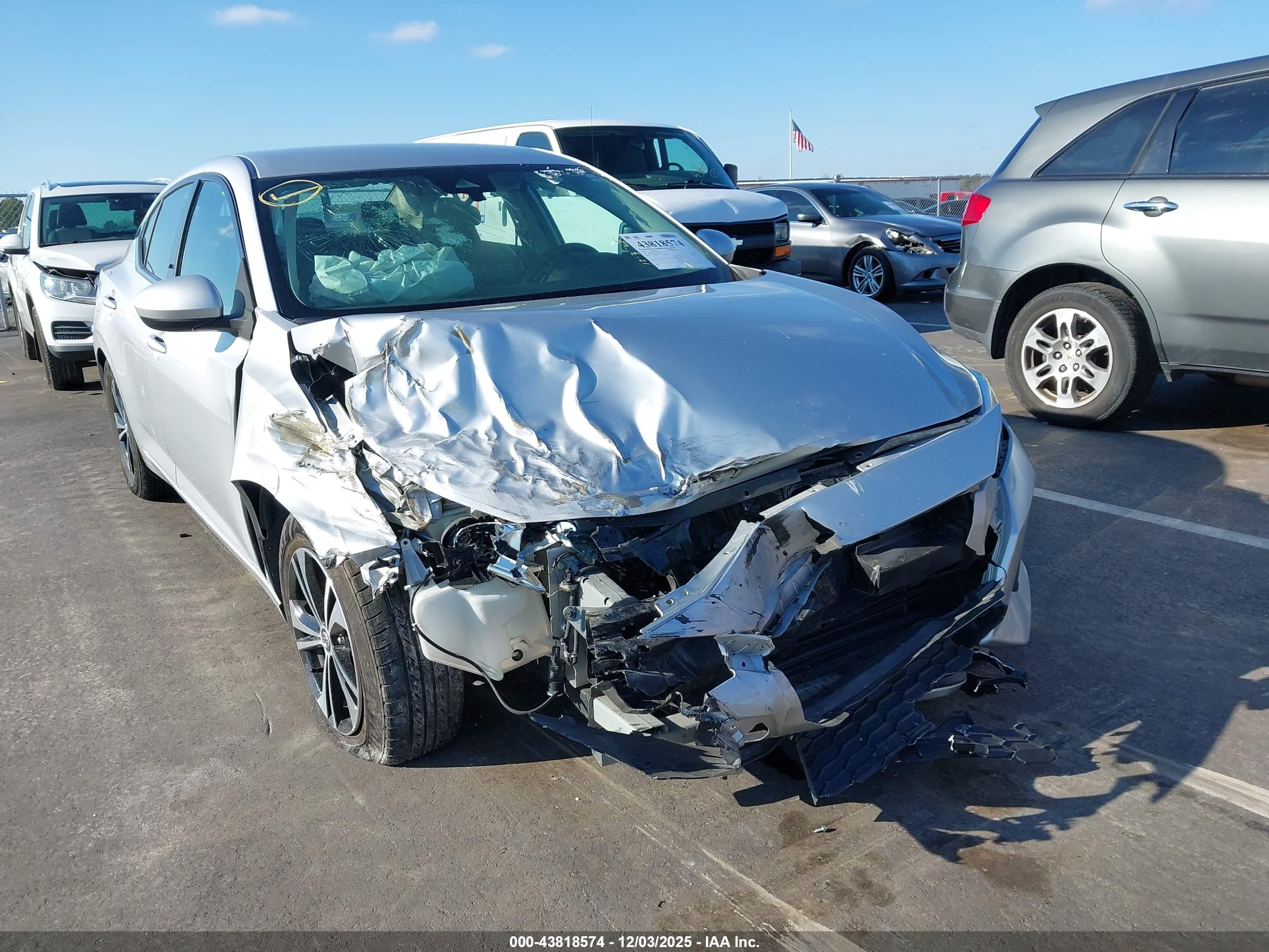 NISSAN SENTRA image 6