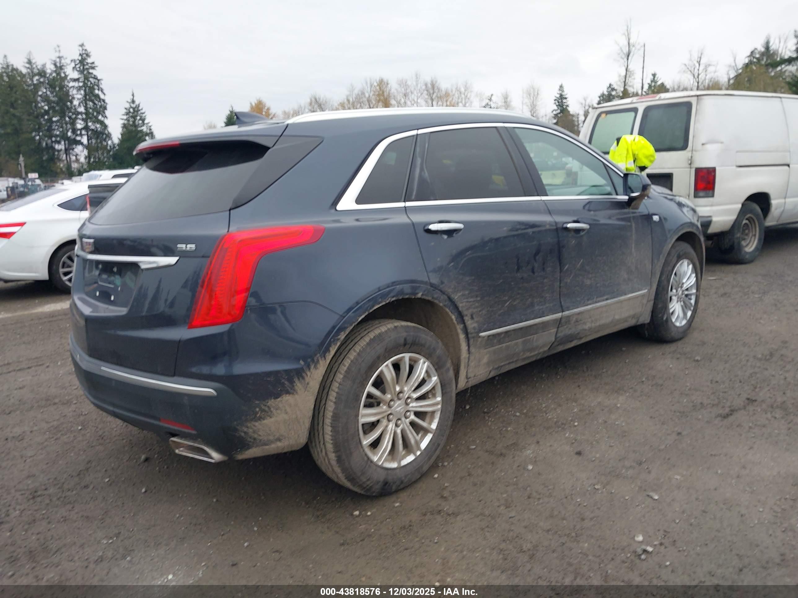 CADILLAC XT5 image 4
