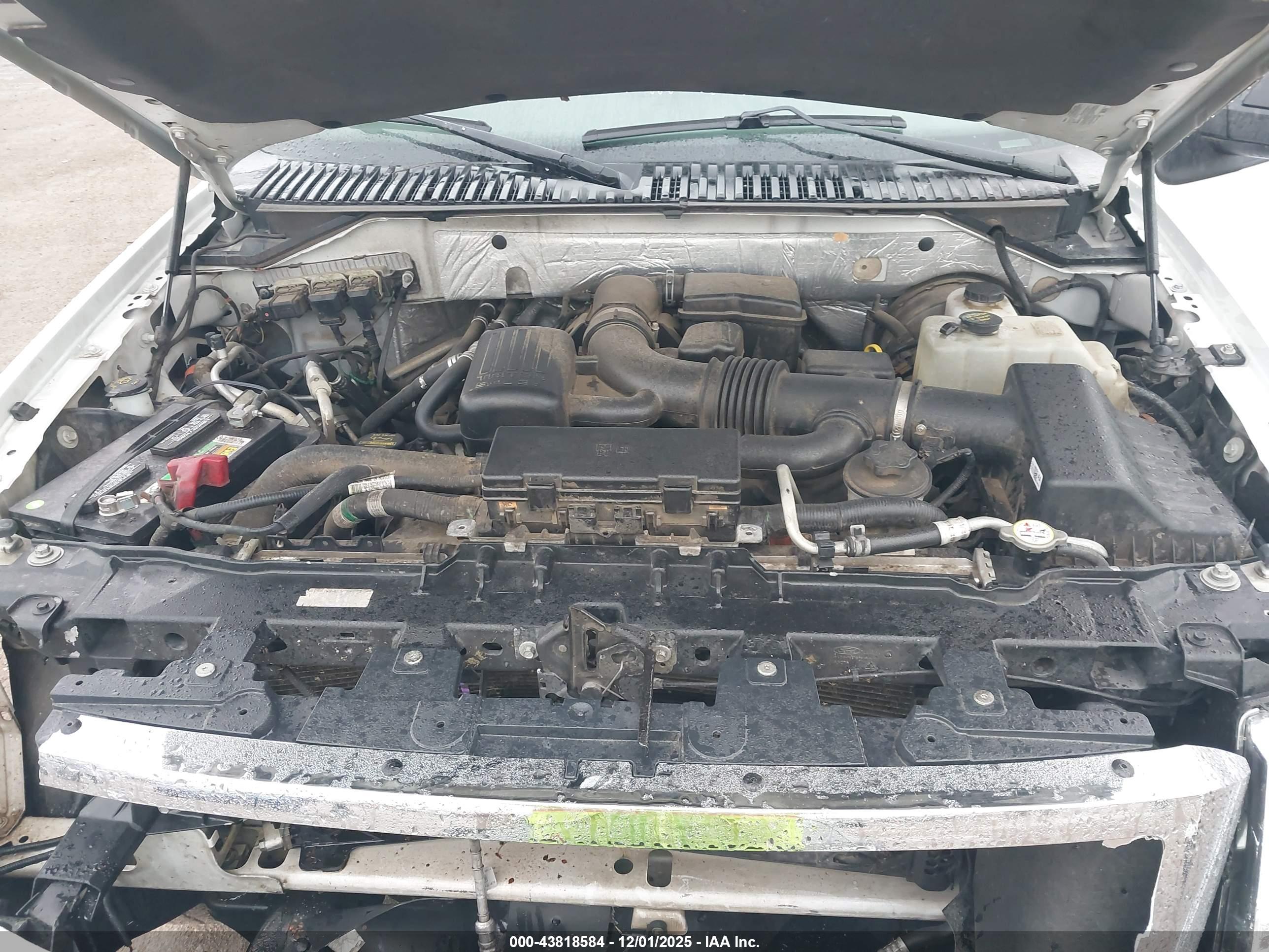 FORD EXPEDITION image 10