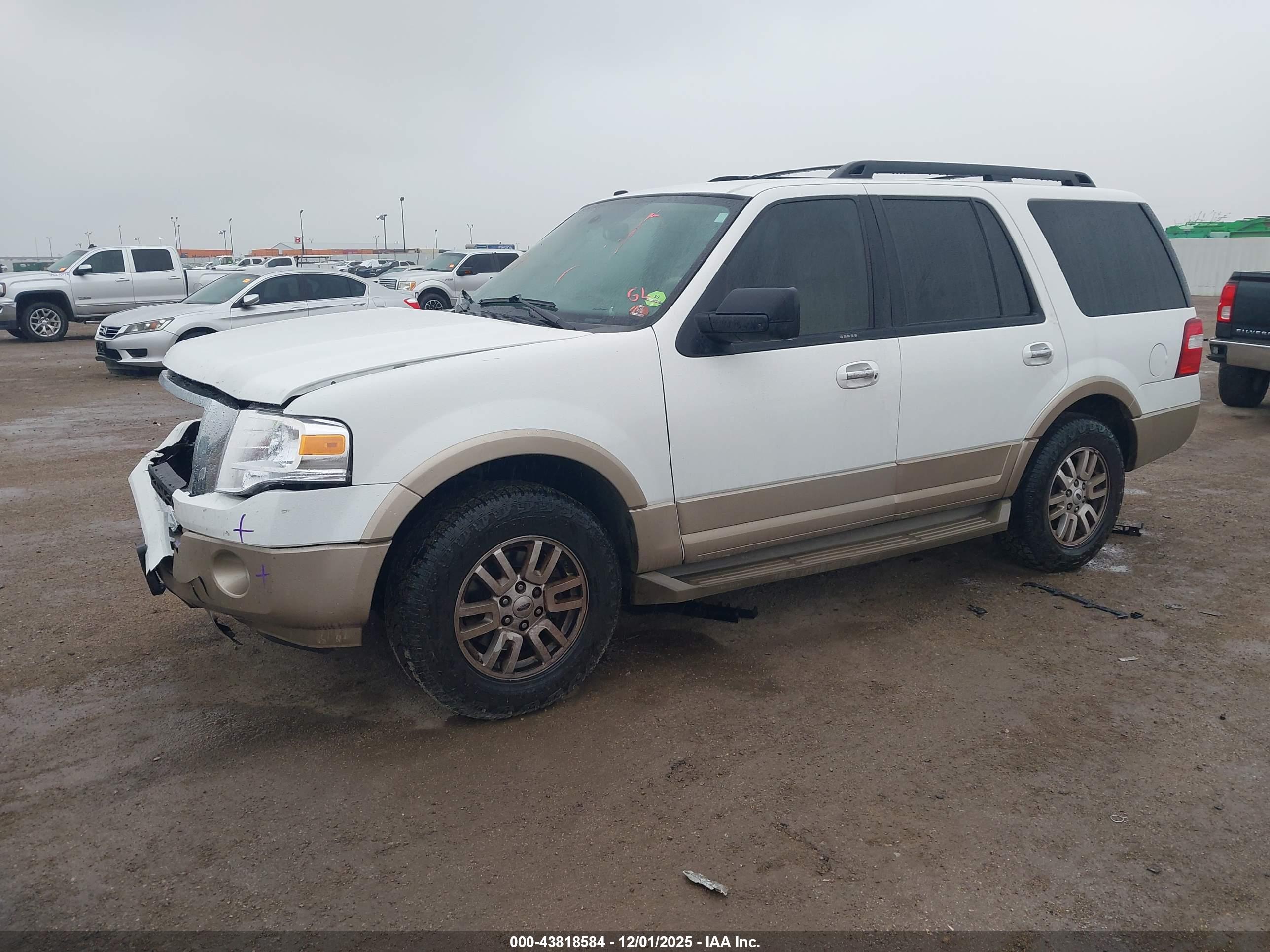 FORD EXPEDITION image 2
