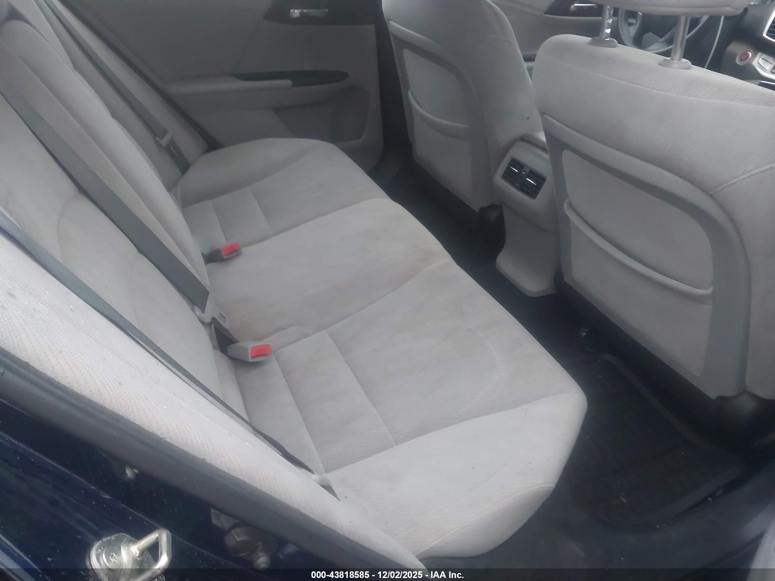 HONDA ACCORD image 8