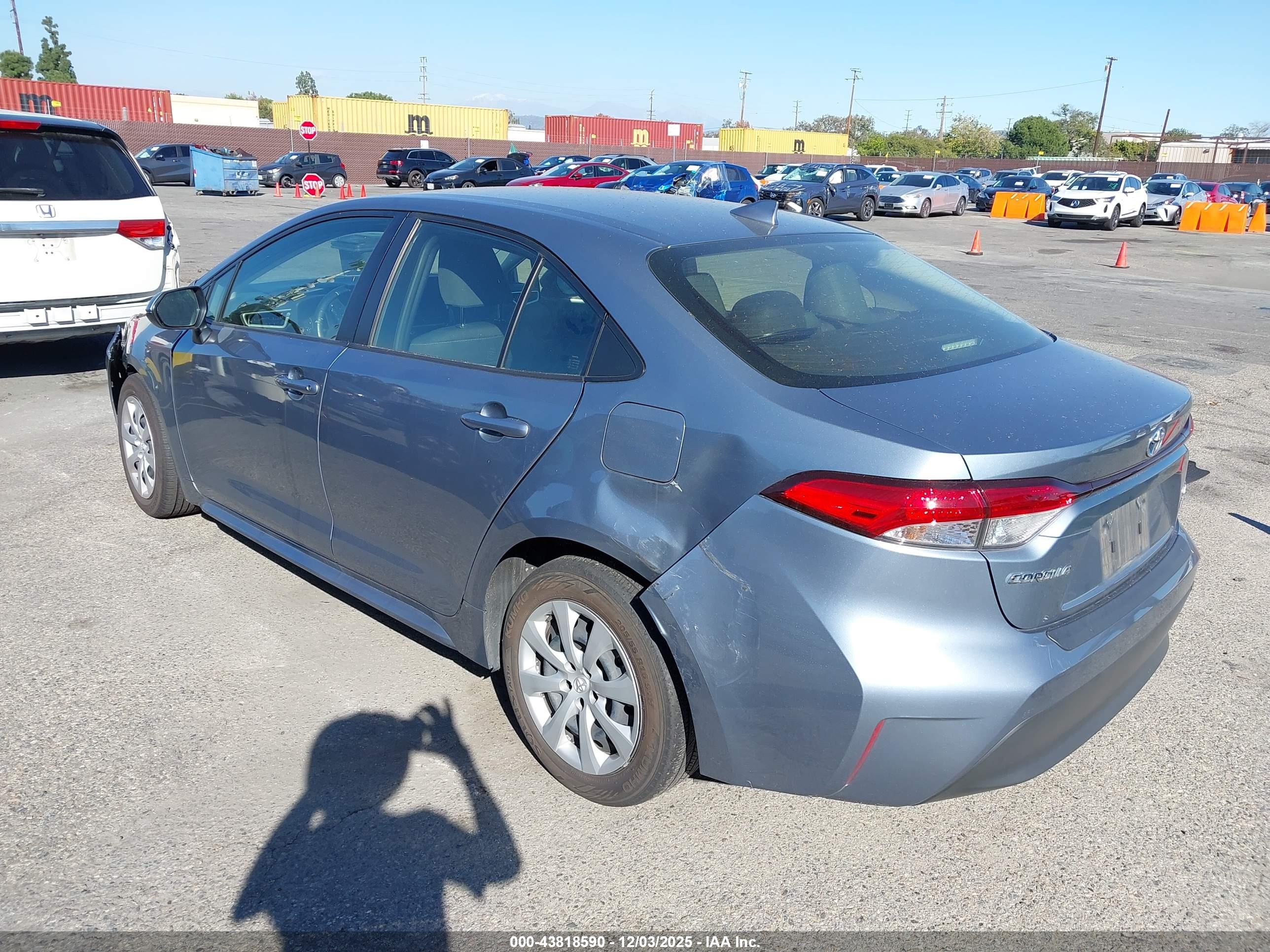 TOYOTA COROLLA image 3