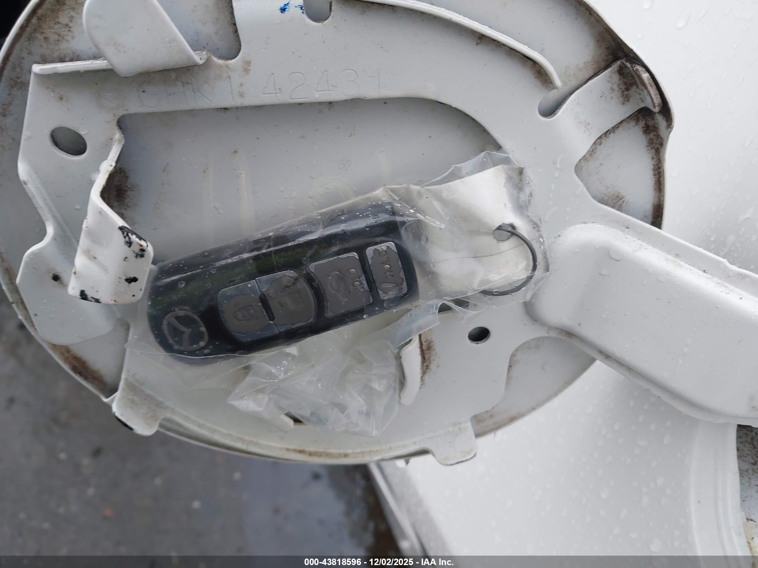 MAZDA MAZDA6 image 11