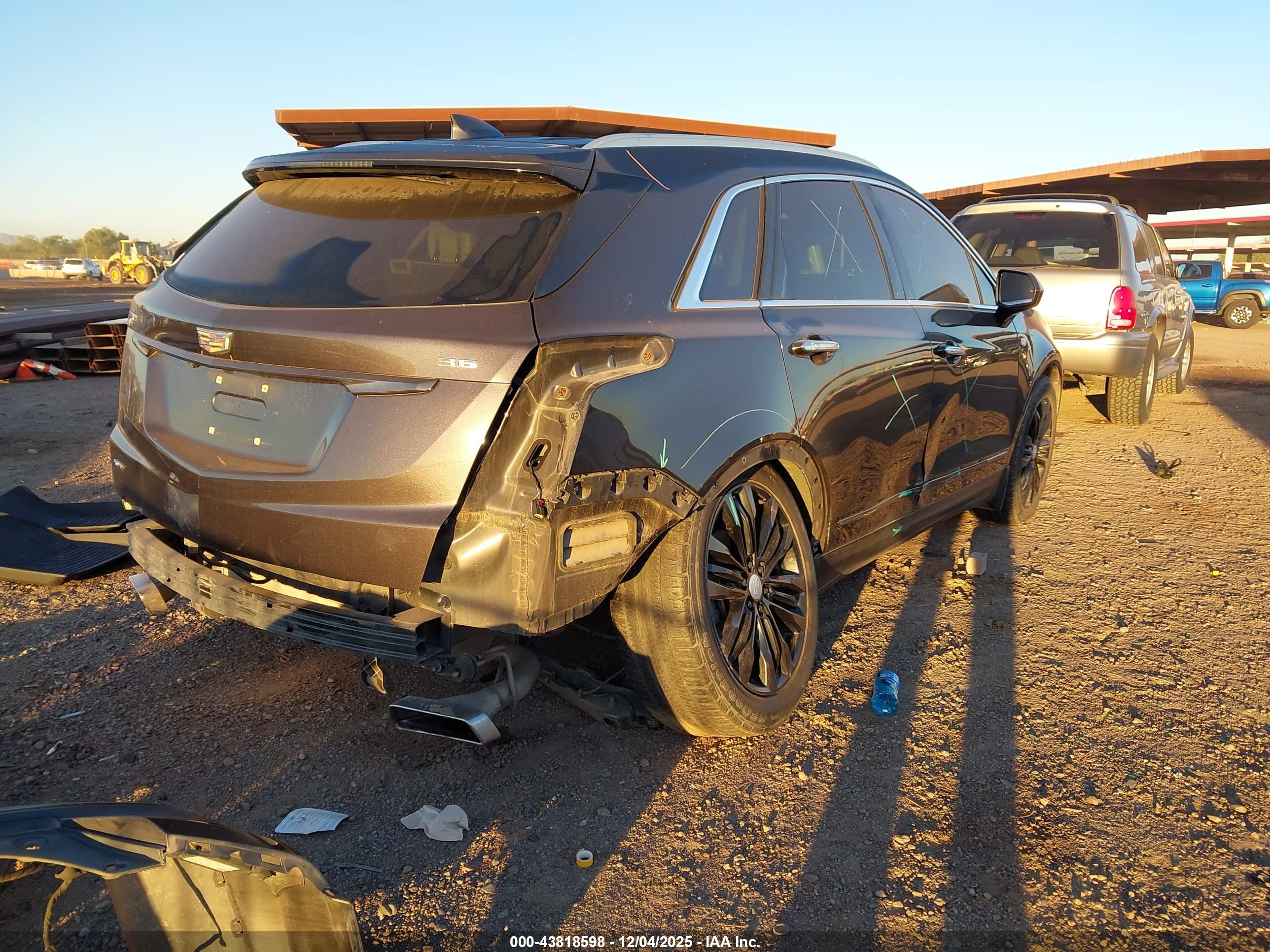 CADILLAC XT5 image 4