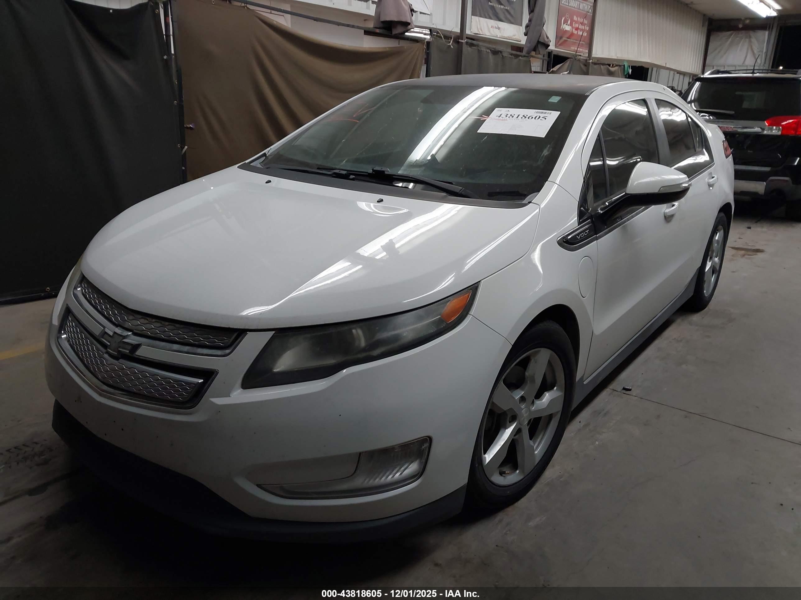CHEVROLET VOLT image 2