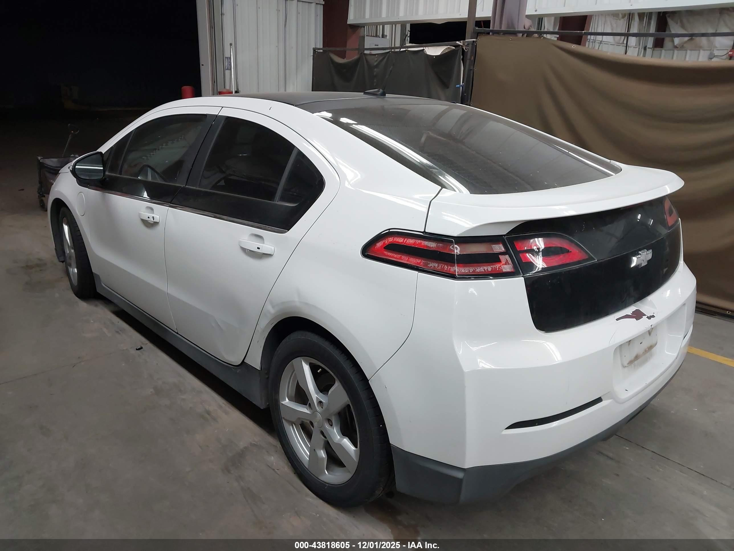 CHEVROLET VOLT image 3