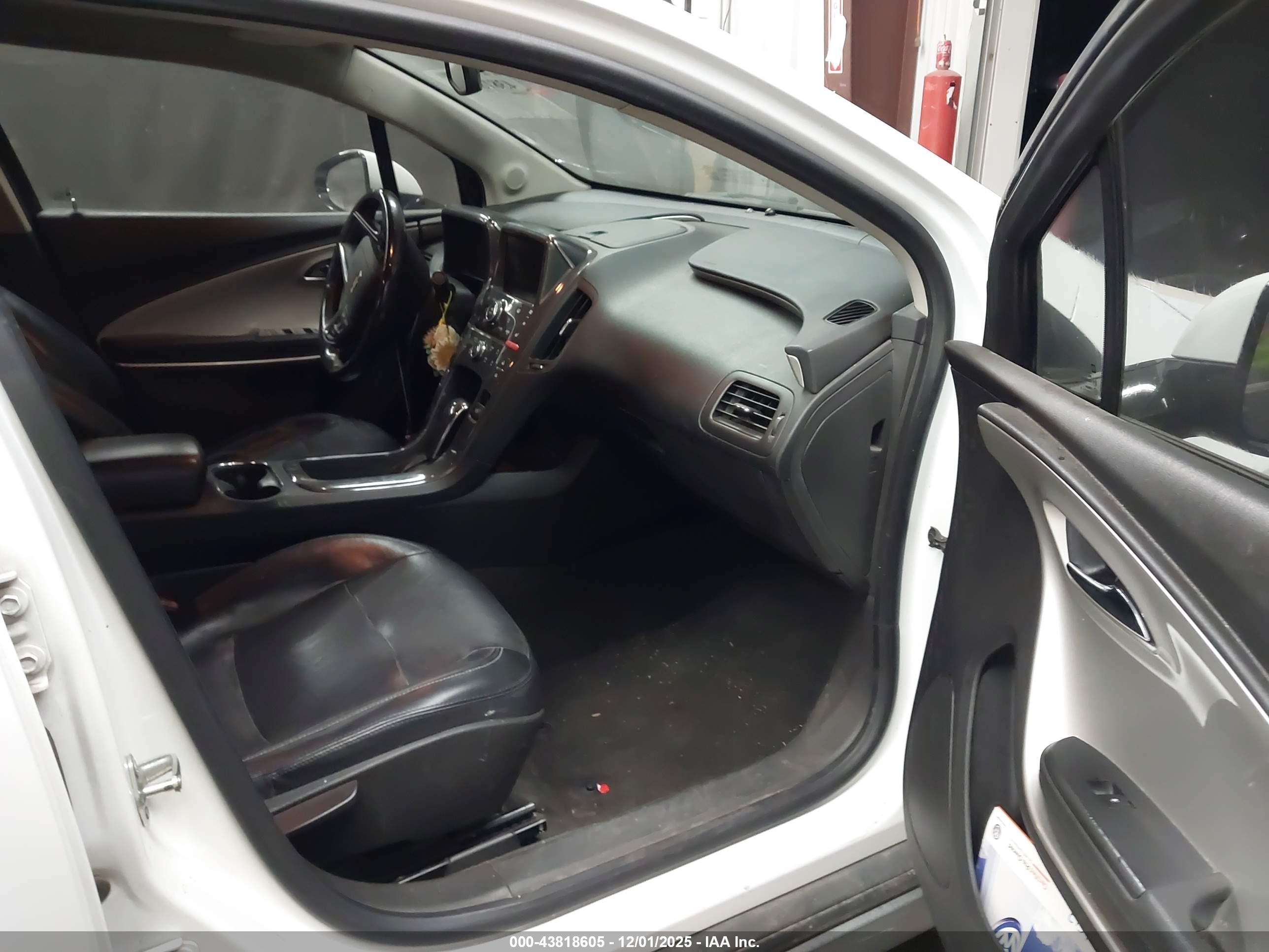 CHEVROLET VOLT image 5