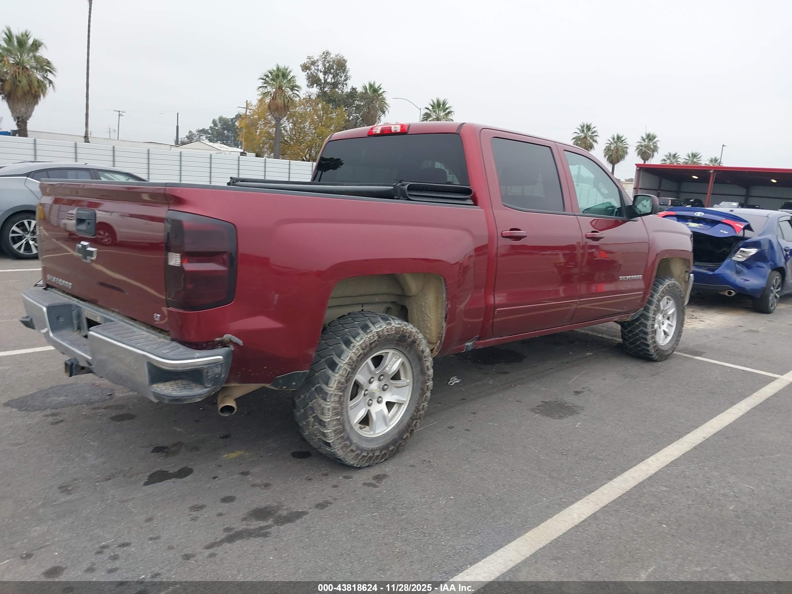 CHEVROLET SILVERADO image 4