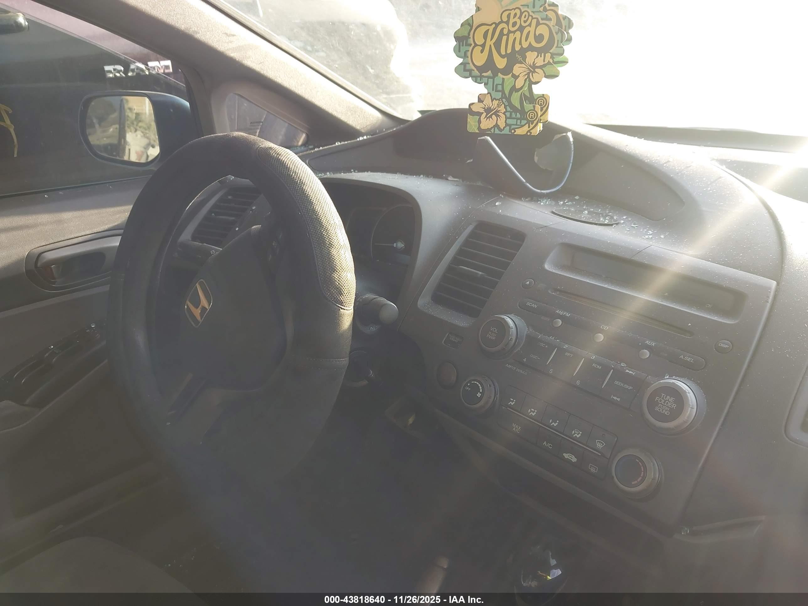 HONDA CIVIC image 7