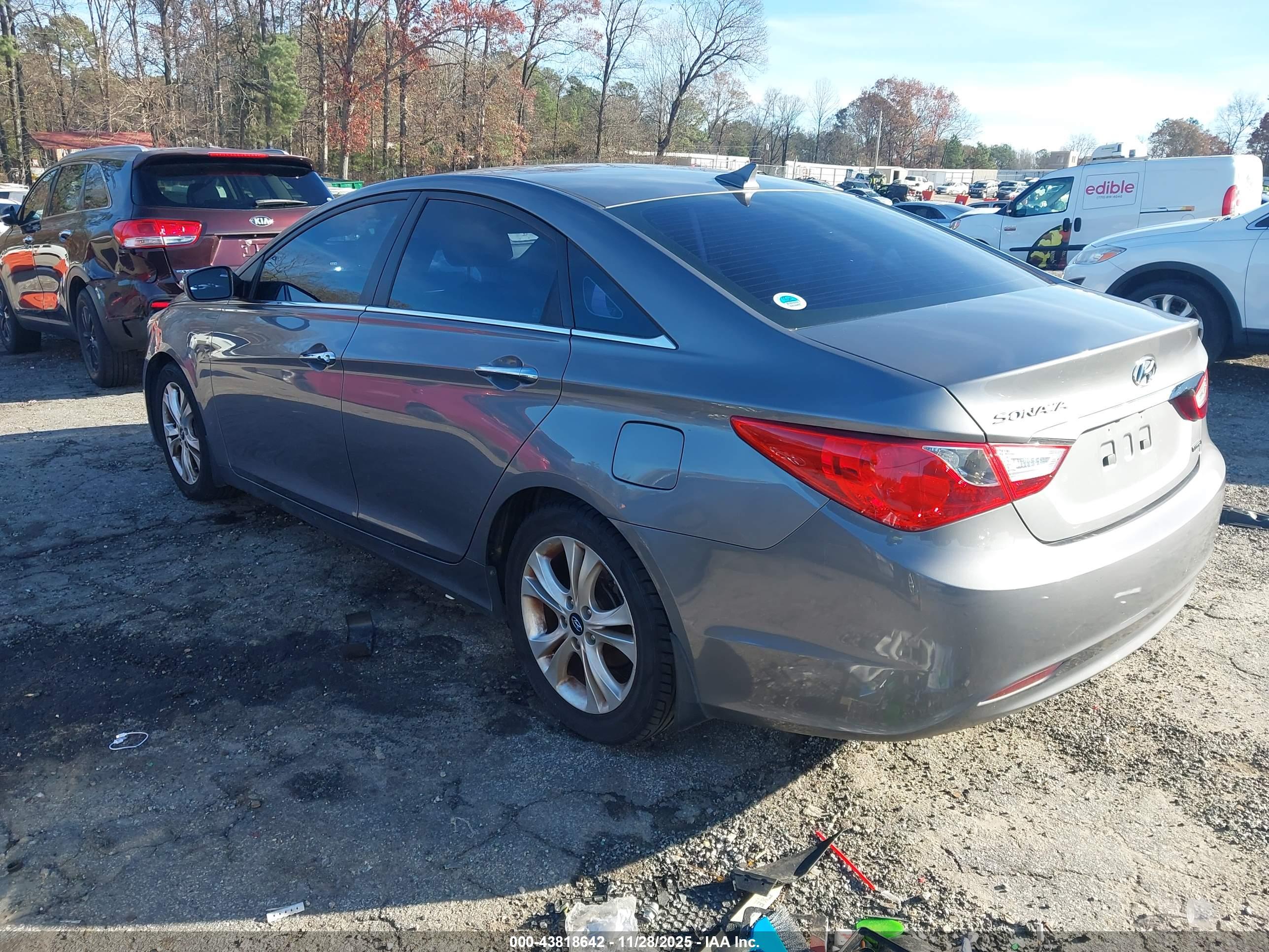 HYUNDAI SONATA image 3