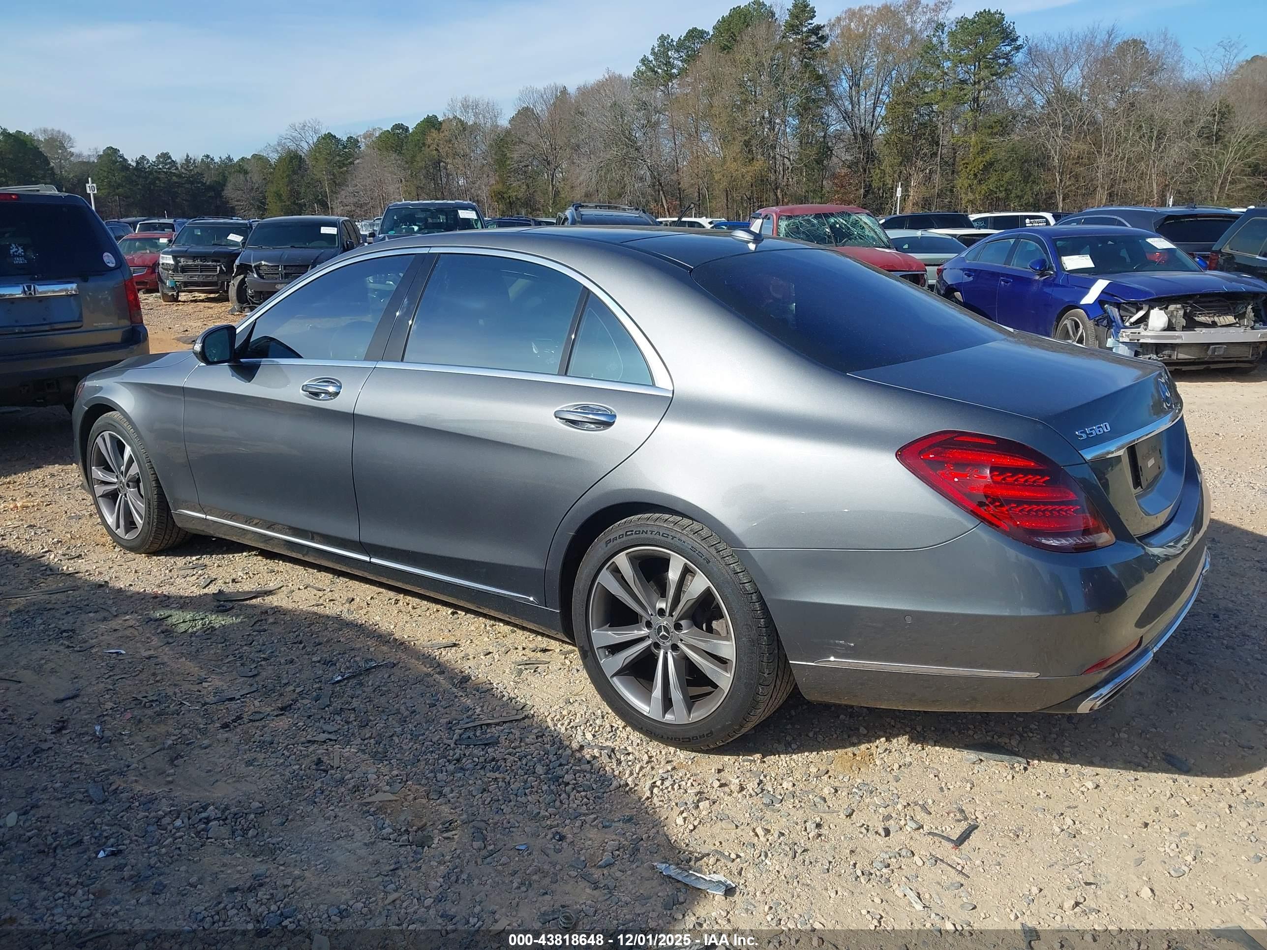 MERCEDES-BENZ S image 3