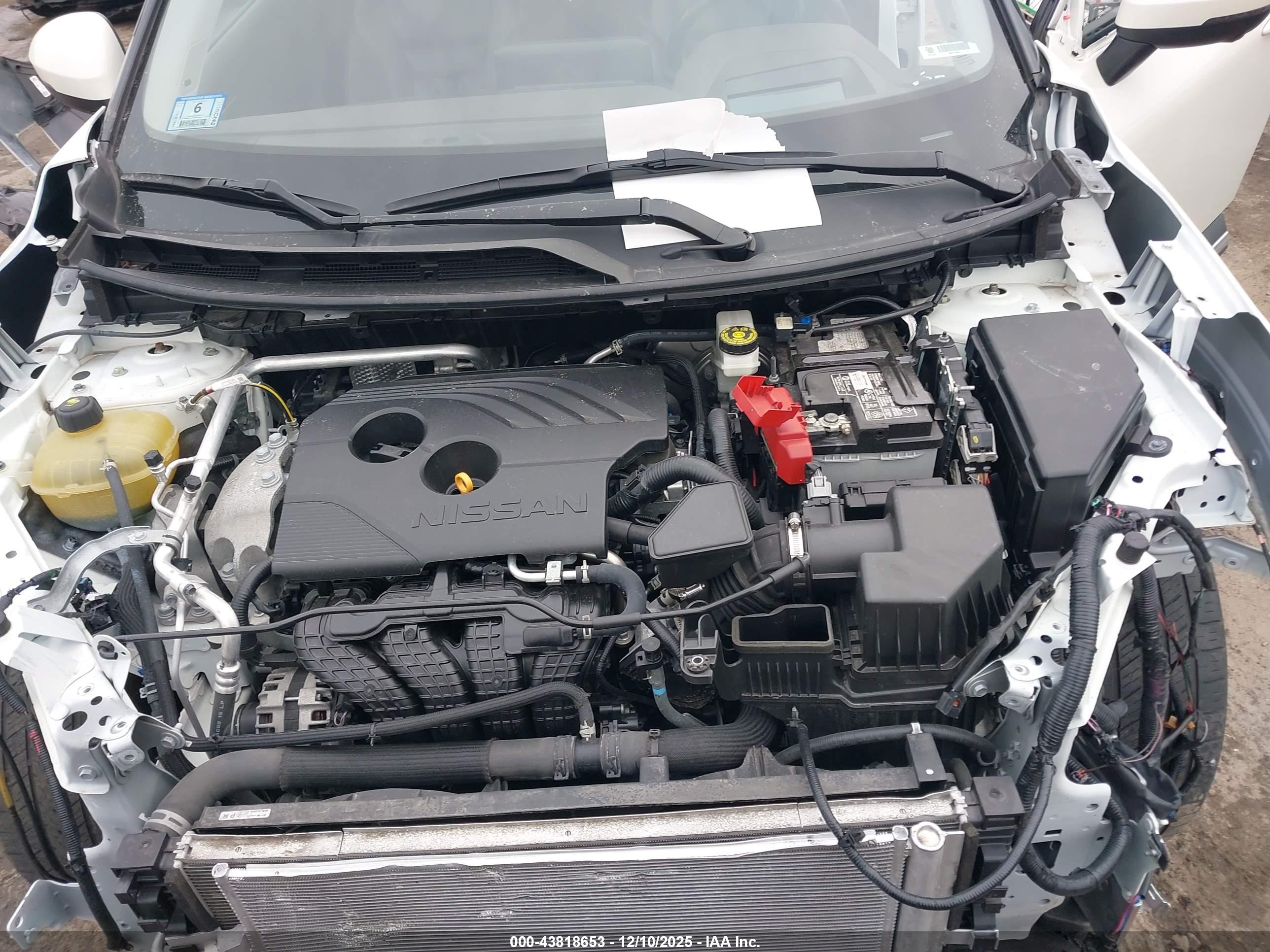 NISSAN ROGUE image 10