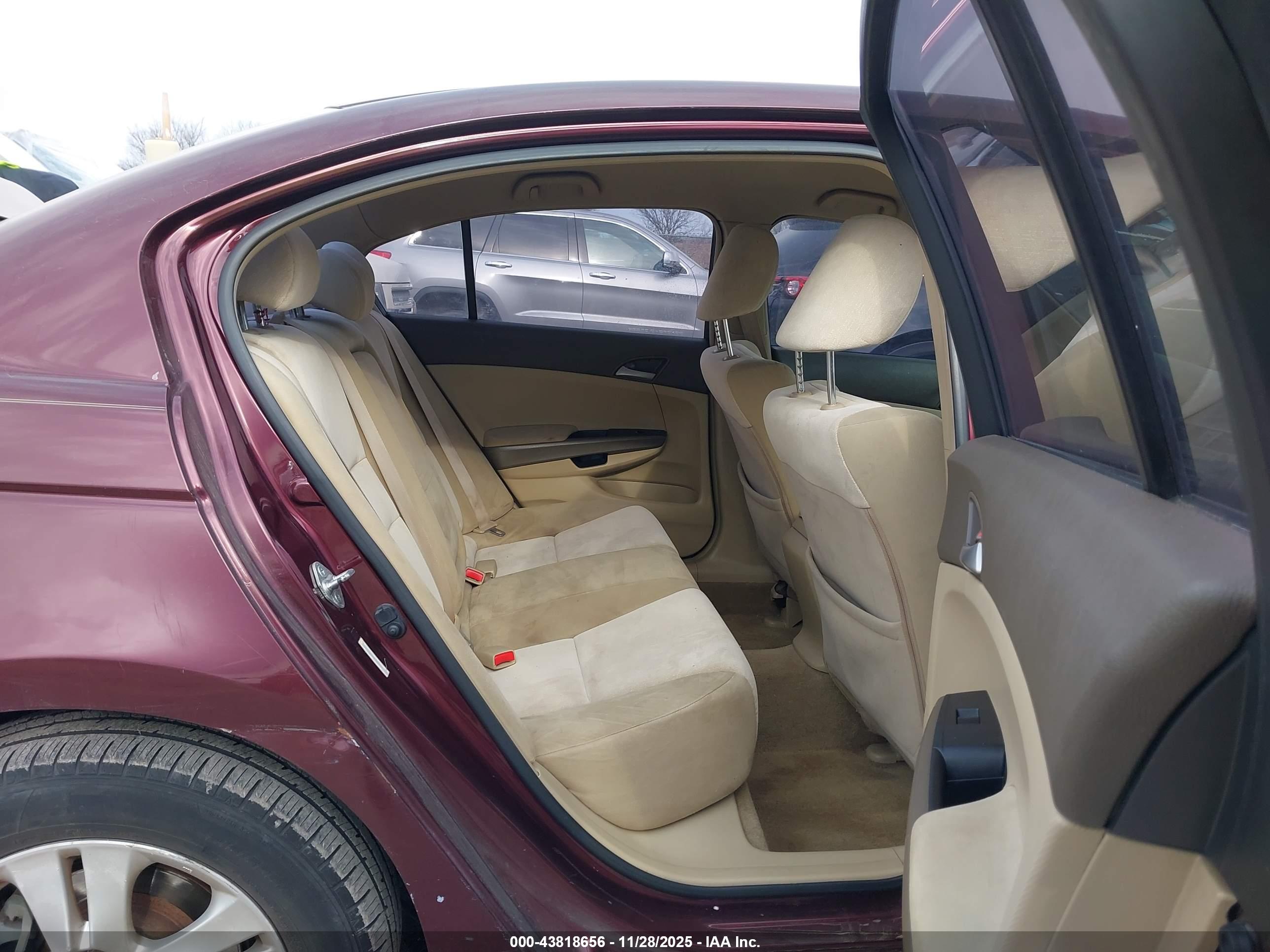 HONDA ACCORD image 8