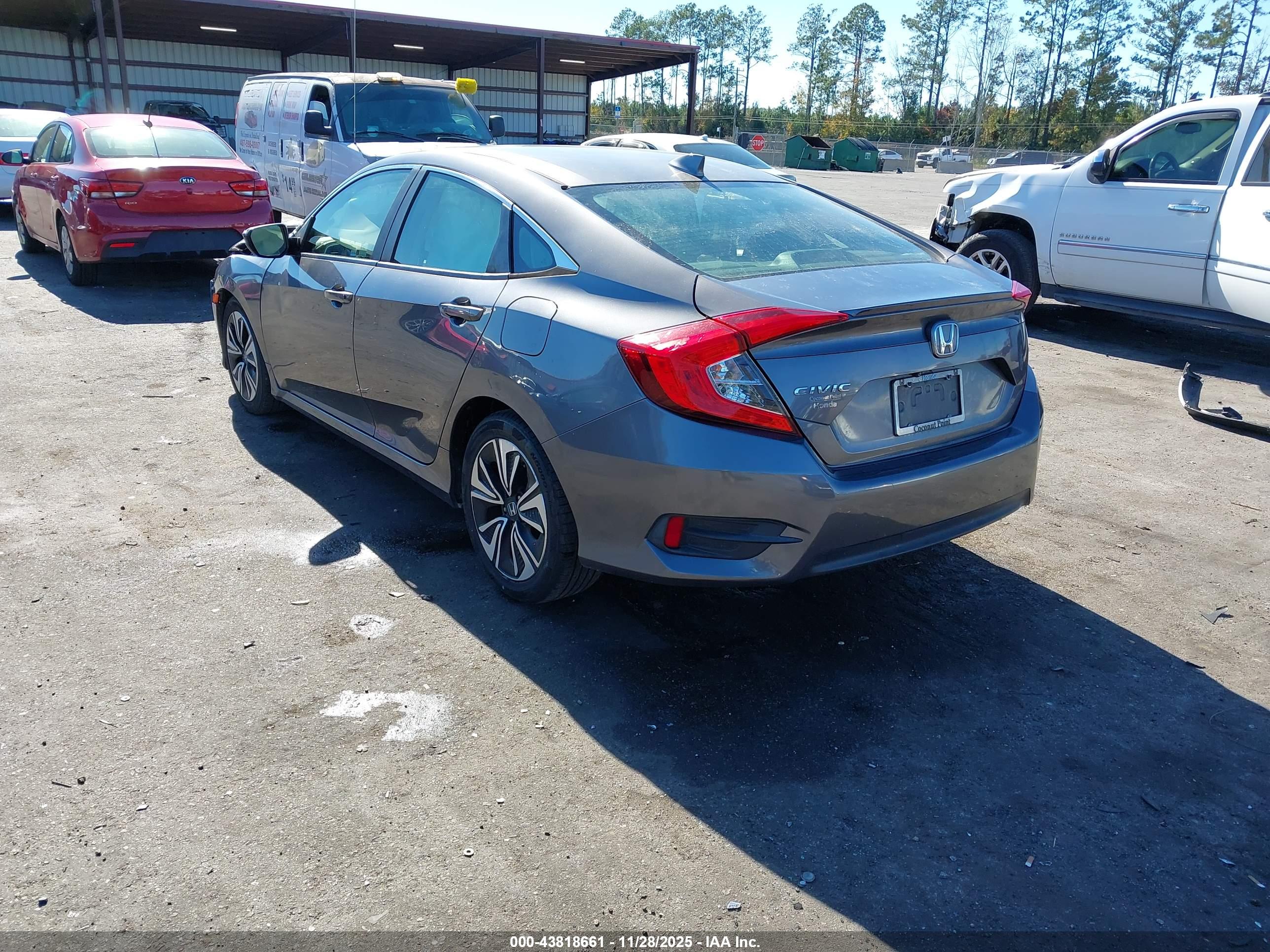 HONDA CIVIC image 3