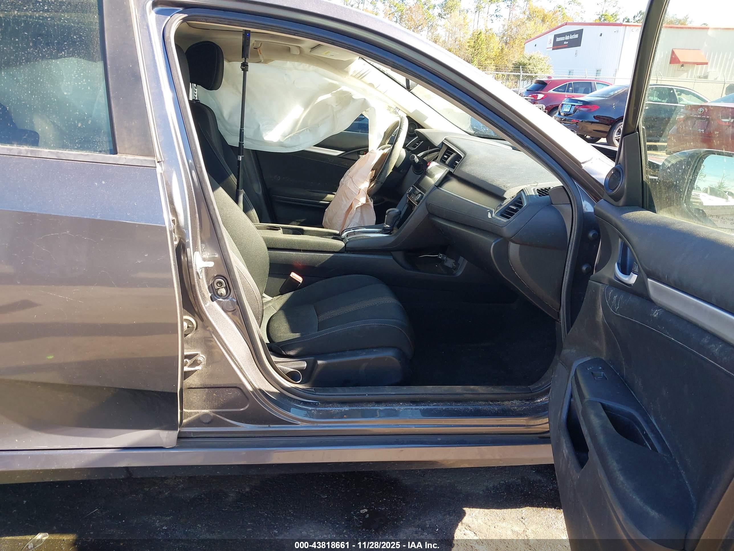 HONDA CIVIC image 5
