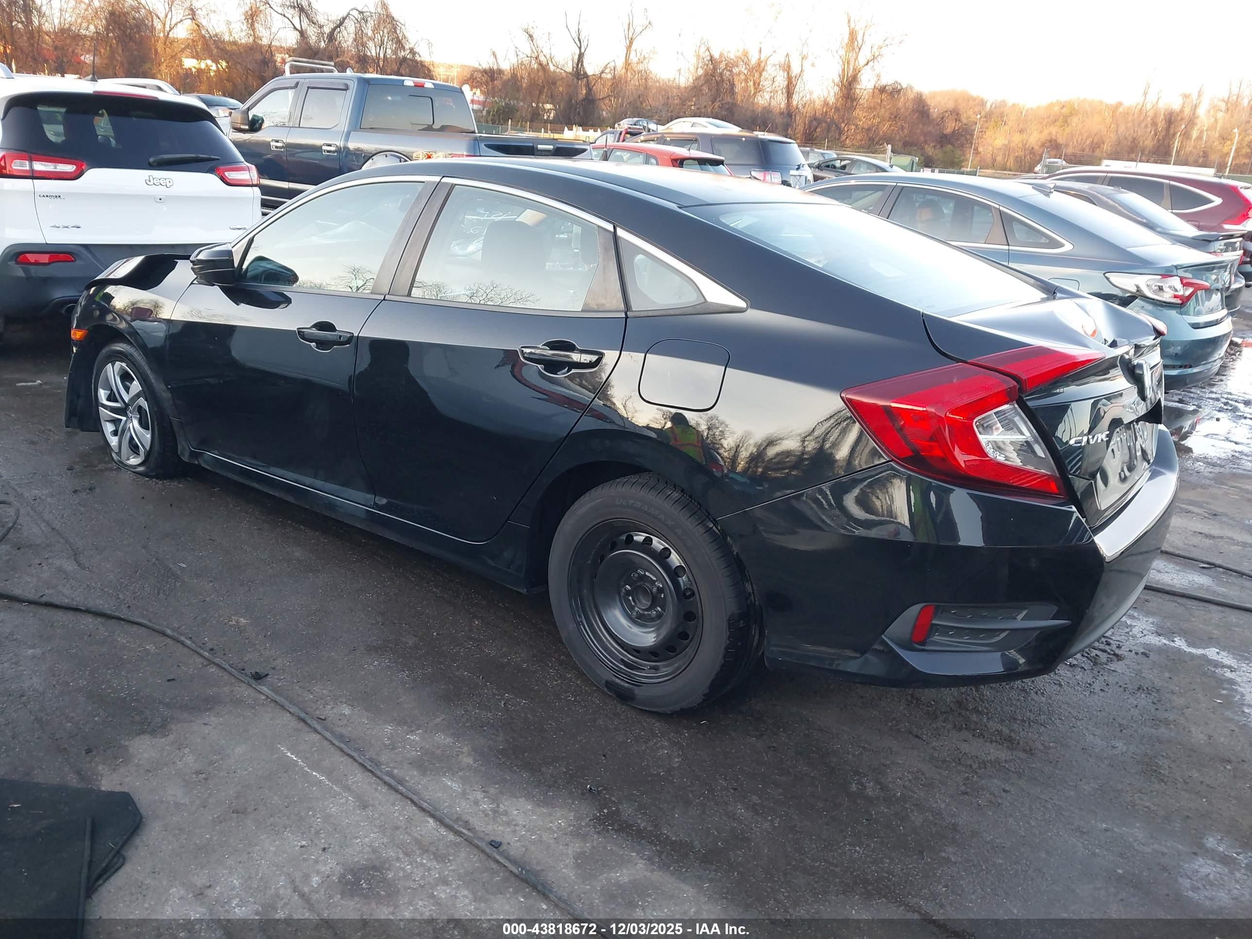 HONDA CIVIC image 3