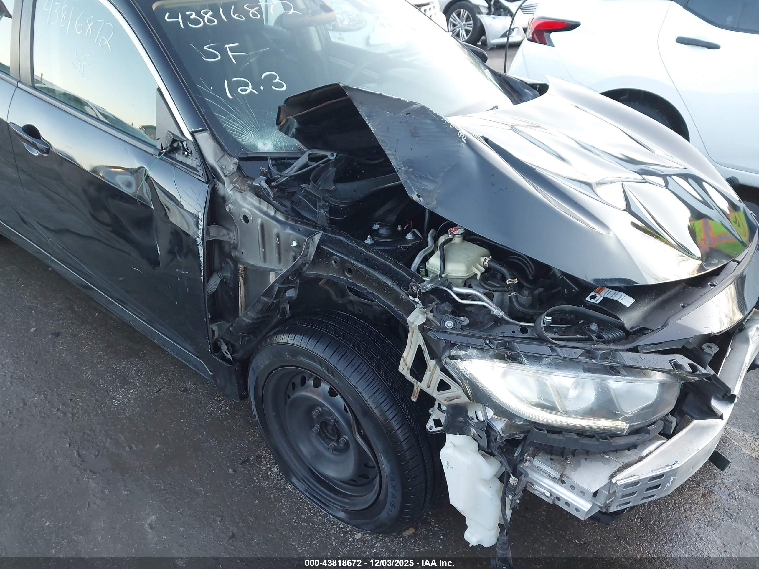 HONDA CIVIC image 6